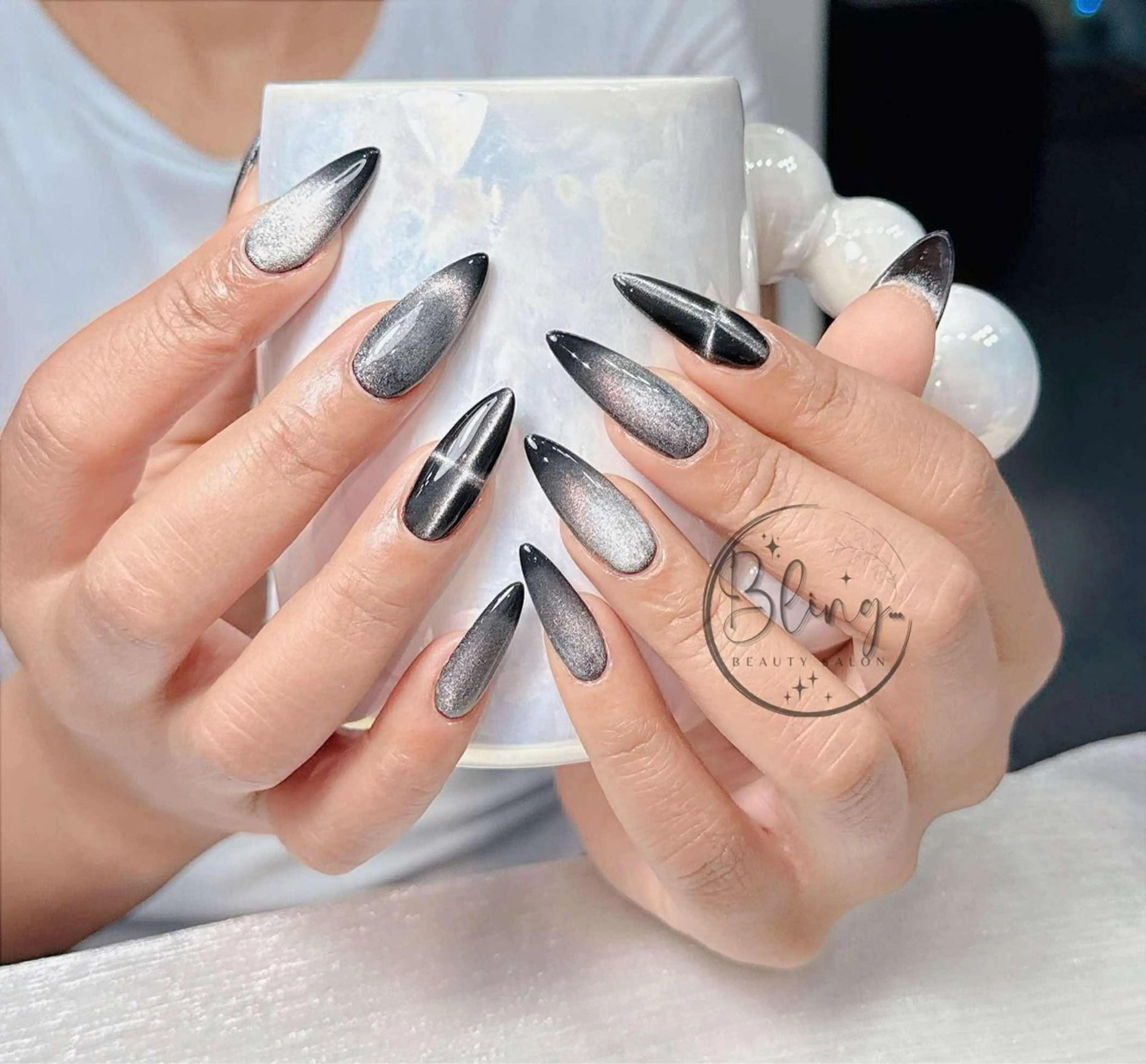 ネイル 長さ出し フレンチネイル 韓国ネイル レース マグネットネイル yuna ユナのネイルデザイン