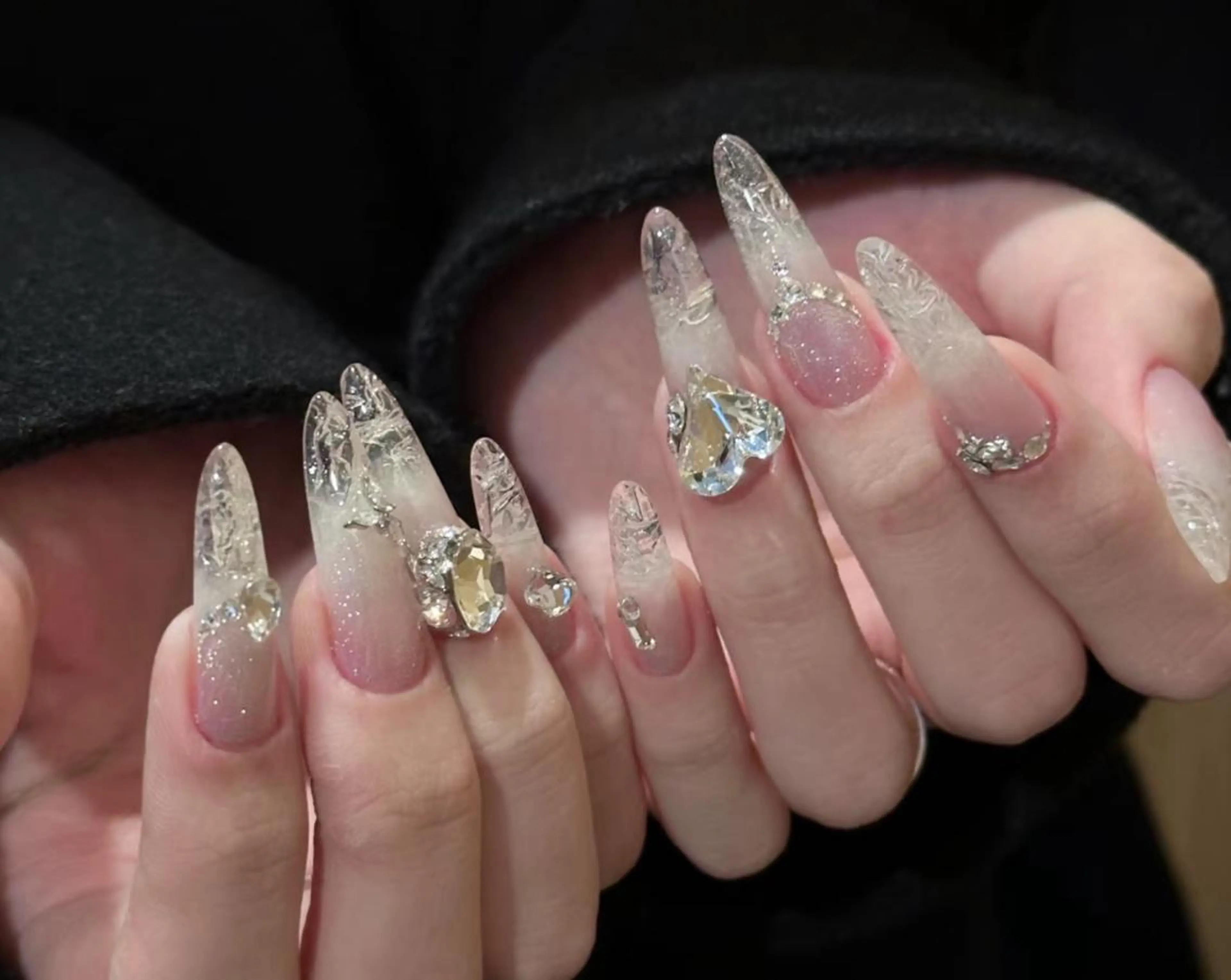 ネイル ハンドネイル エリ🫧 nail池袋東口のネイルデザイン