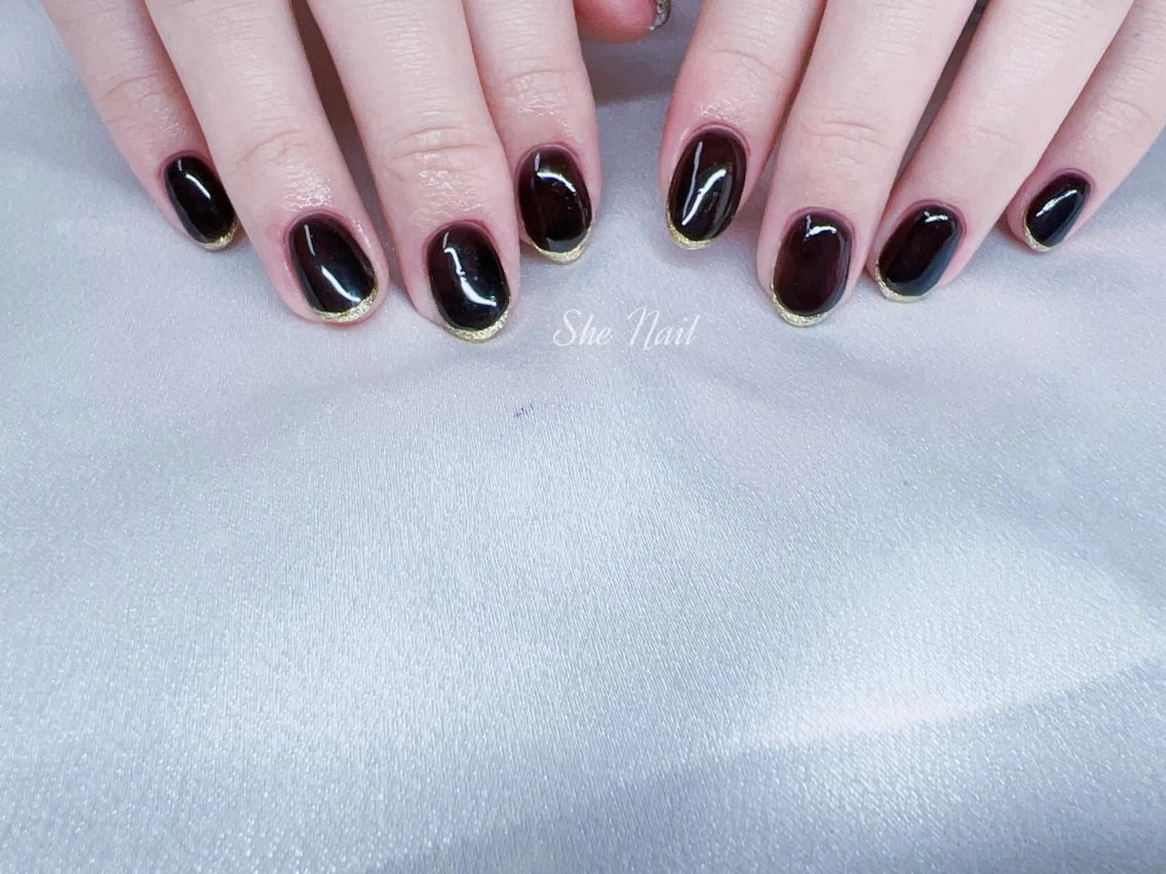 ネイル チークネイル 長さ出し マグネットネイル 持ち込み ワンカラーネイル She   Nail所属・ISA_ BELLAのネイルデザイン