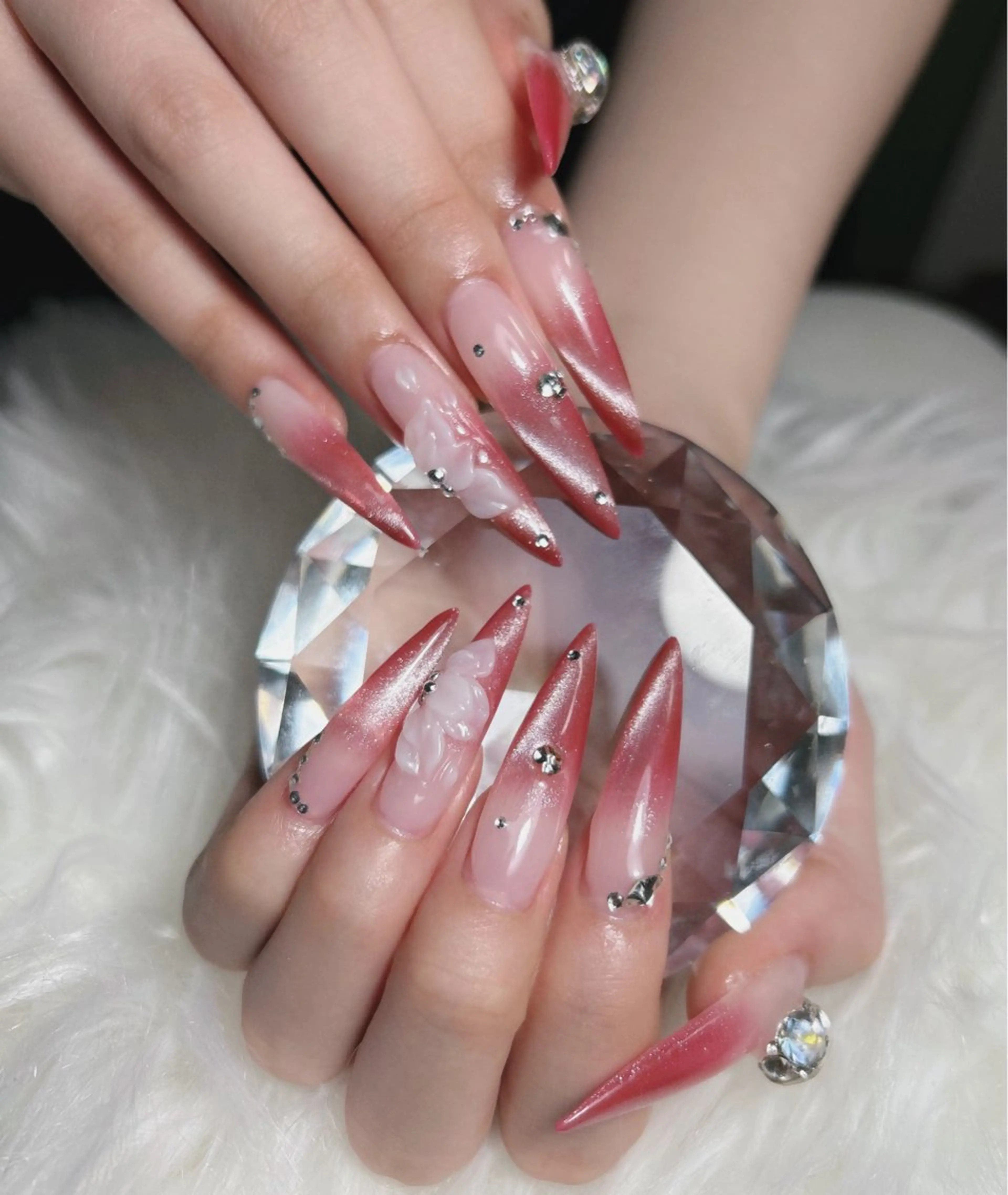 ネイル アートネイル オーロラネイル チークネイル 長さ出し フットネイル Chan nailsのネイルデザイン