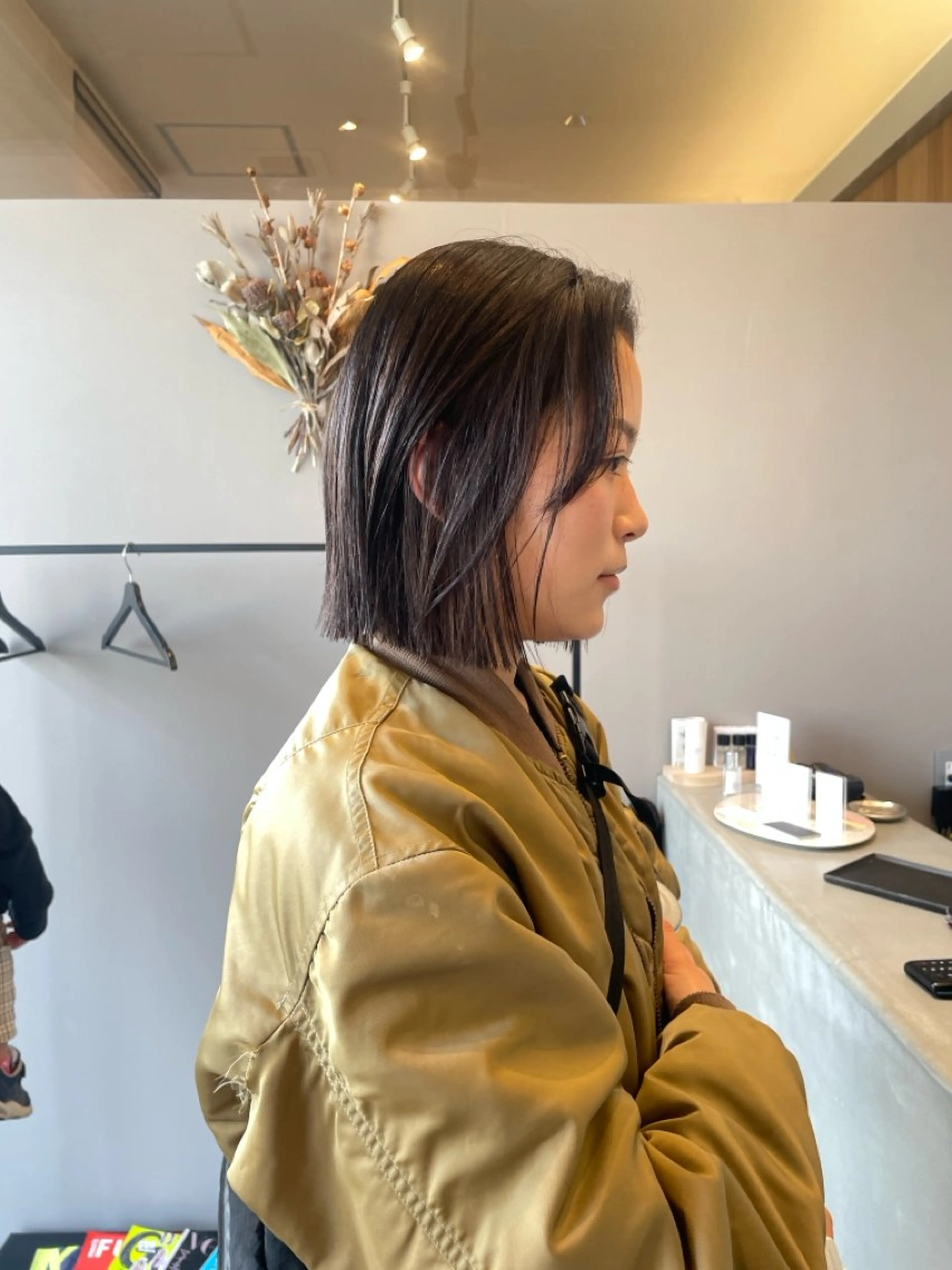 ミディアム カラー ブラウンカラー ボブ REINA /niil/女性限定のヘアスタイル