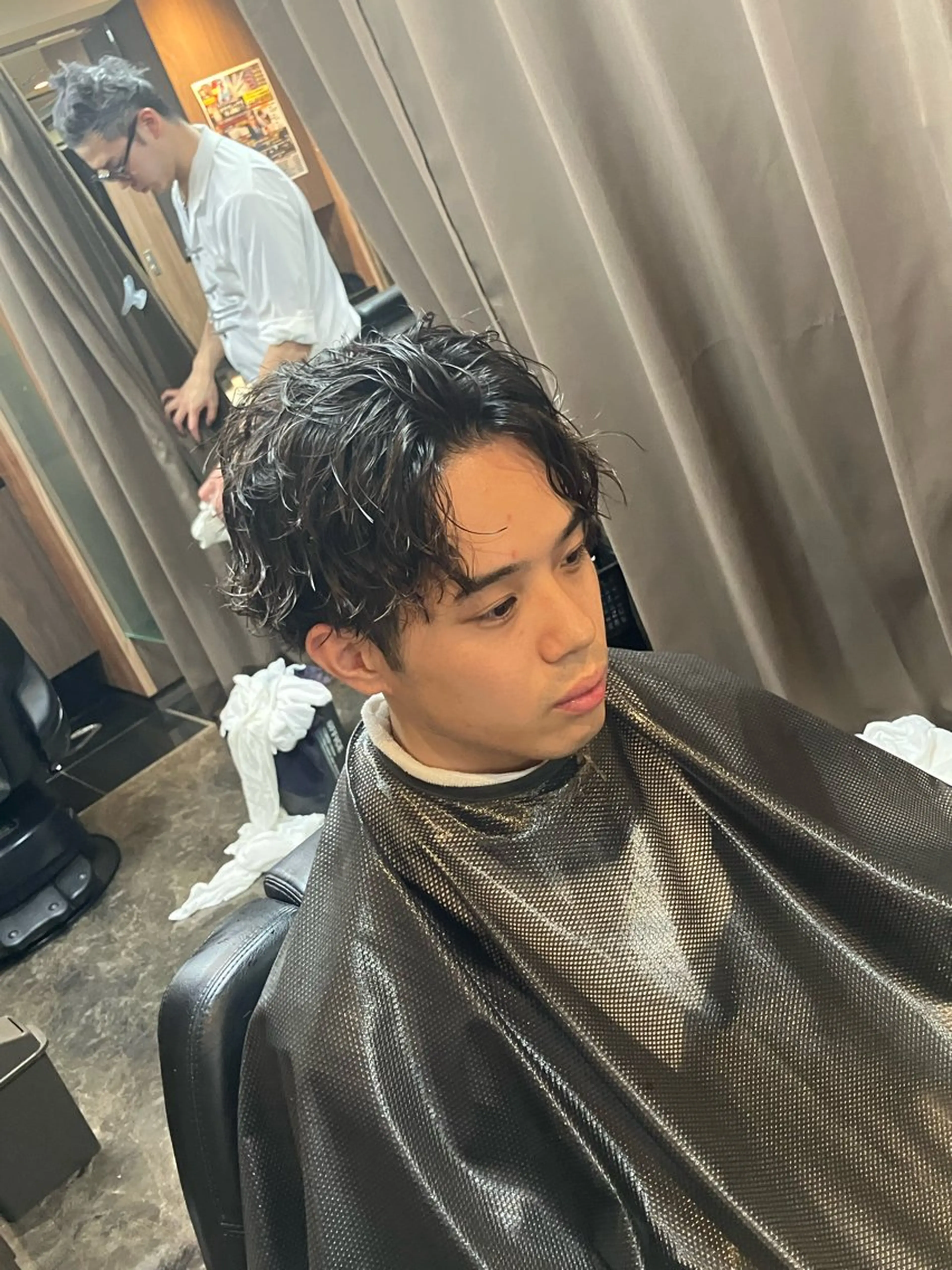 パーマ パーマ ワガ カズマのヘアスタイル