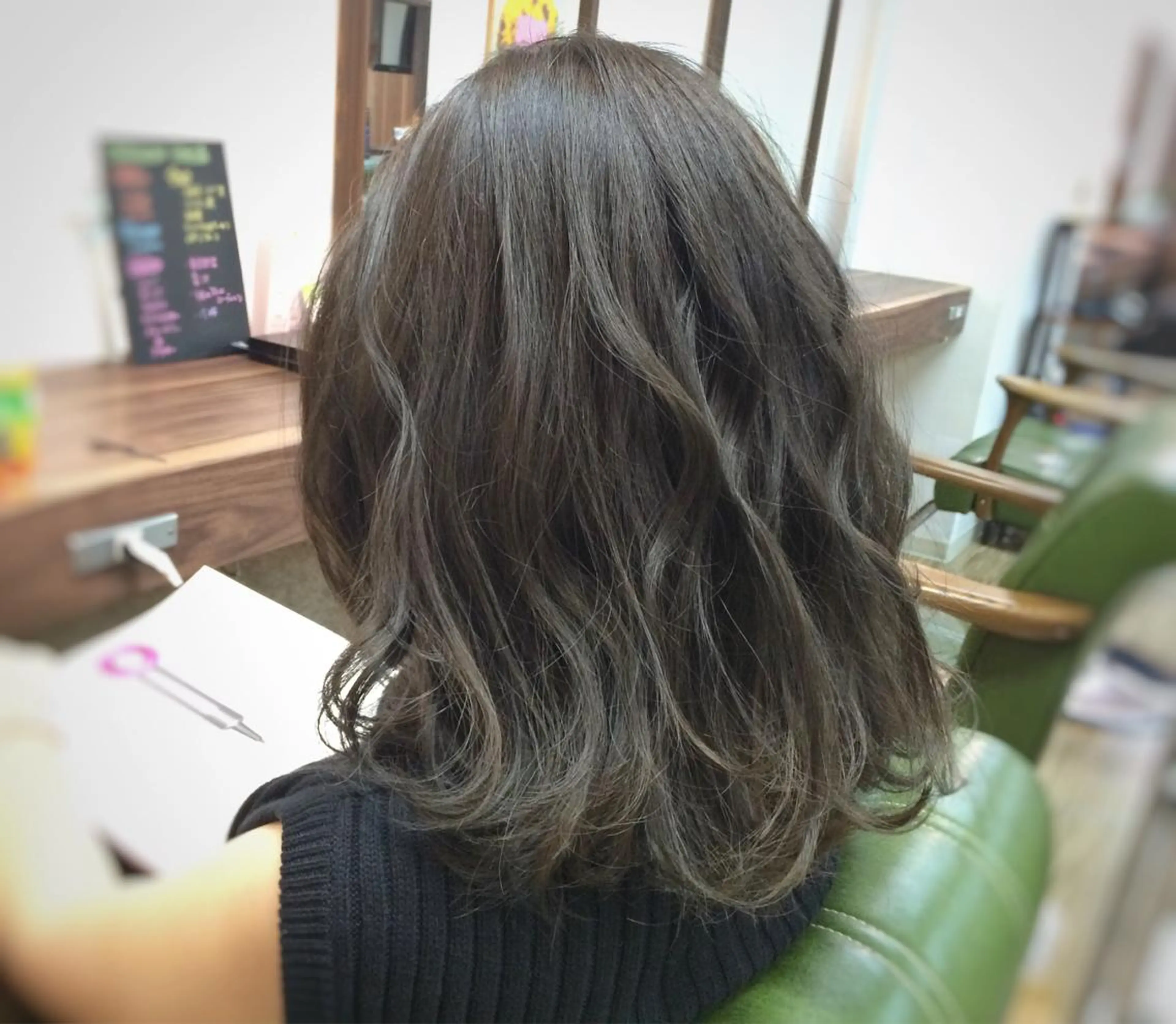 ミディアム セミロング カラー 🟦髪質改善6年 💊YAMAMOTOのヘアスタイル