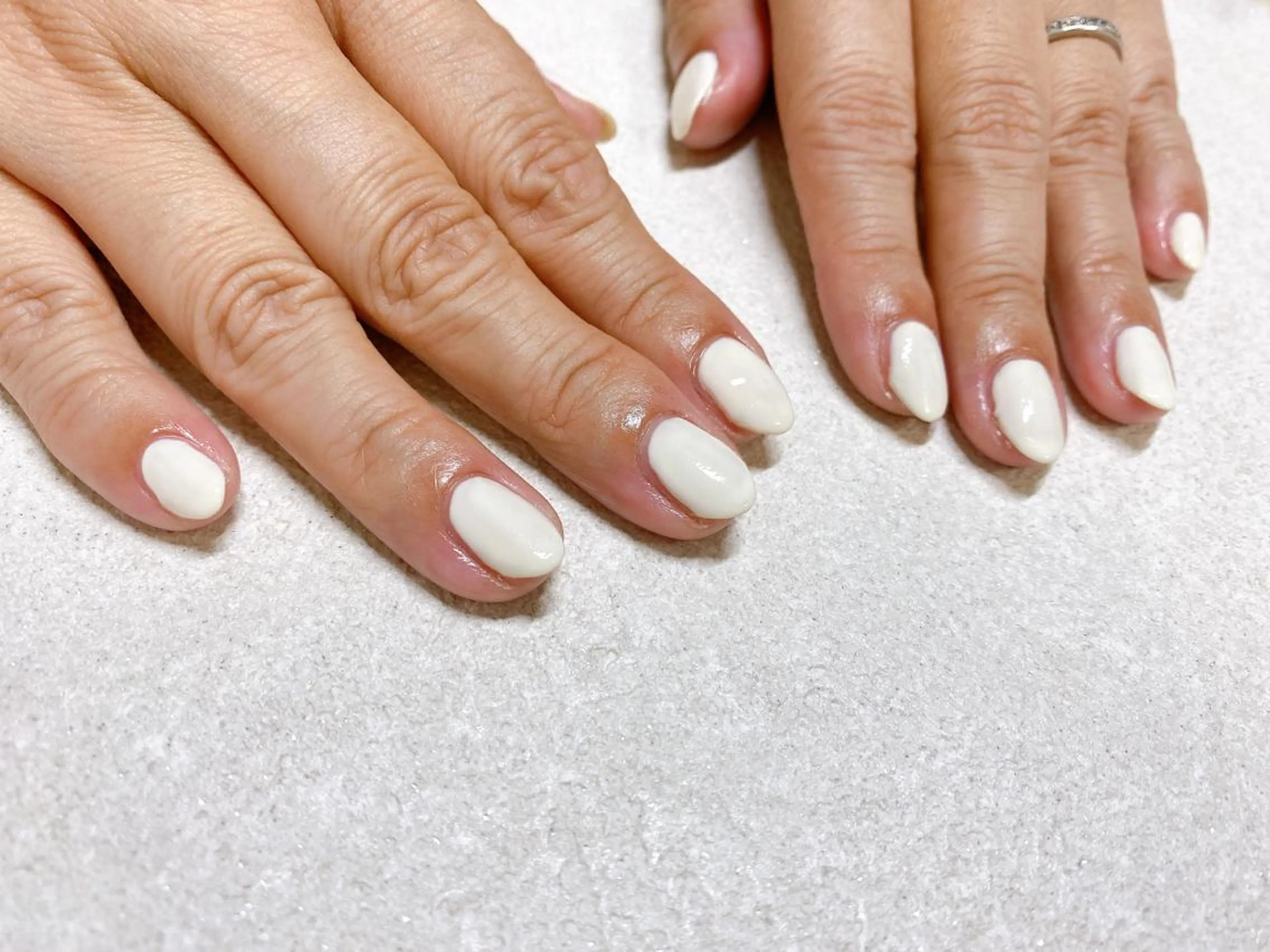 ネイル オーロラネイル フラワーネイル フットネイル フレンチネイル ジェルネイル mogunail &blowのネイルデザイン