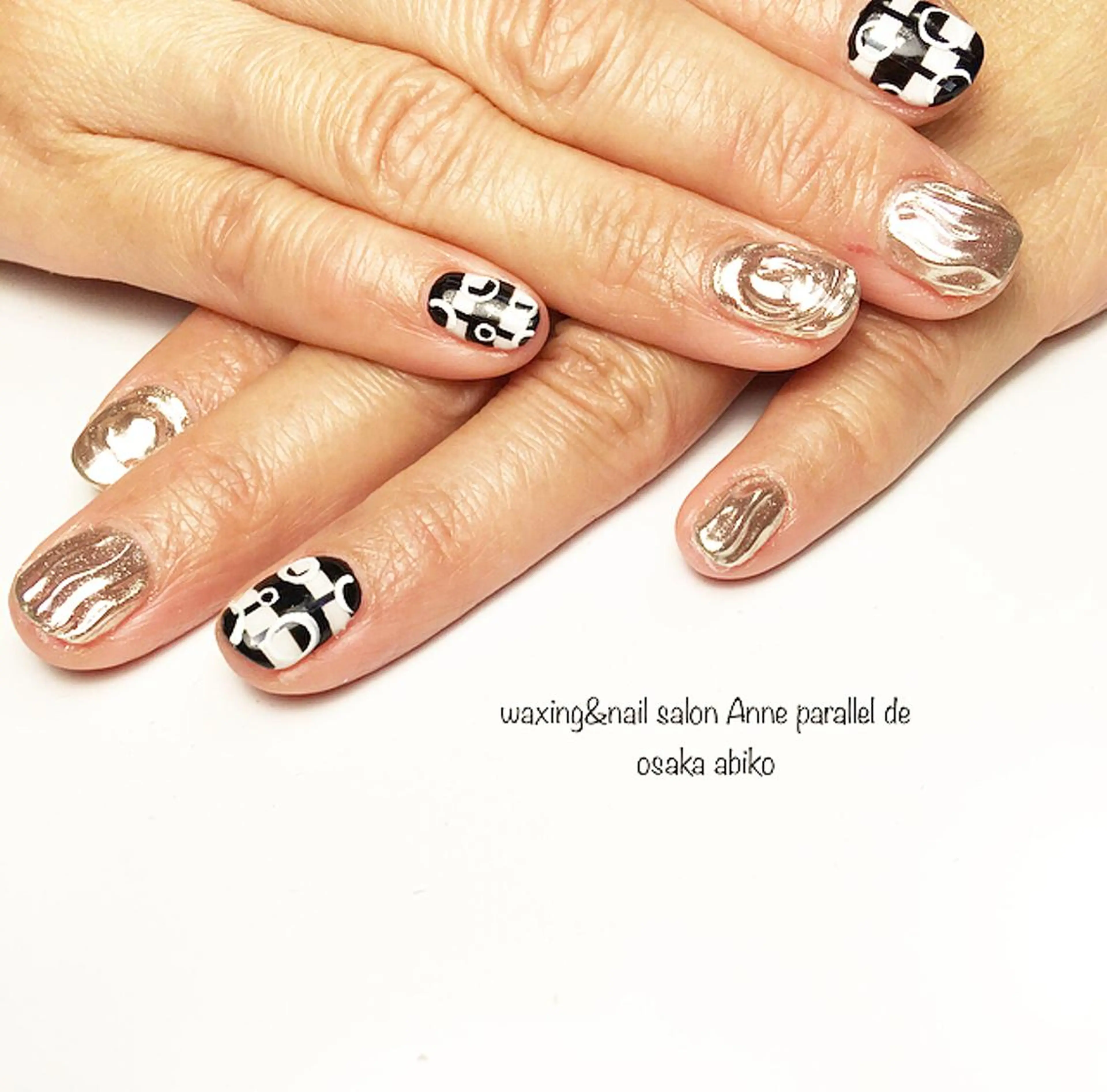 ネイル 中村 翠のネイルデザイン