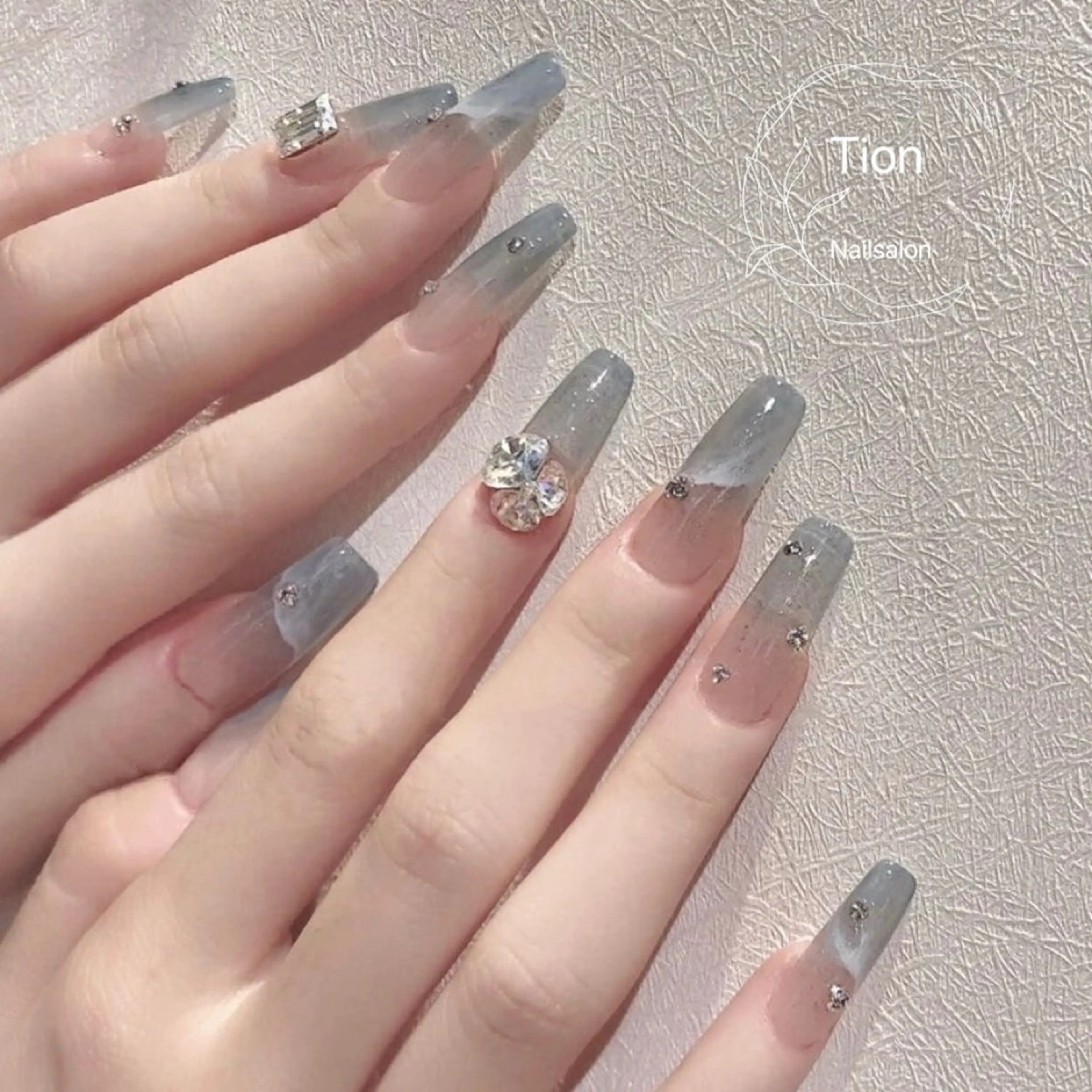 ネイル チークネイル 長さ出し フットネイル フレンチネイル ジェルネイル Nailsalon Tion武蔵小杉店のネイルデザイン