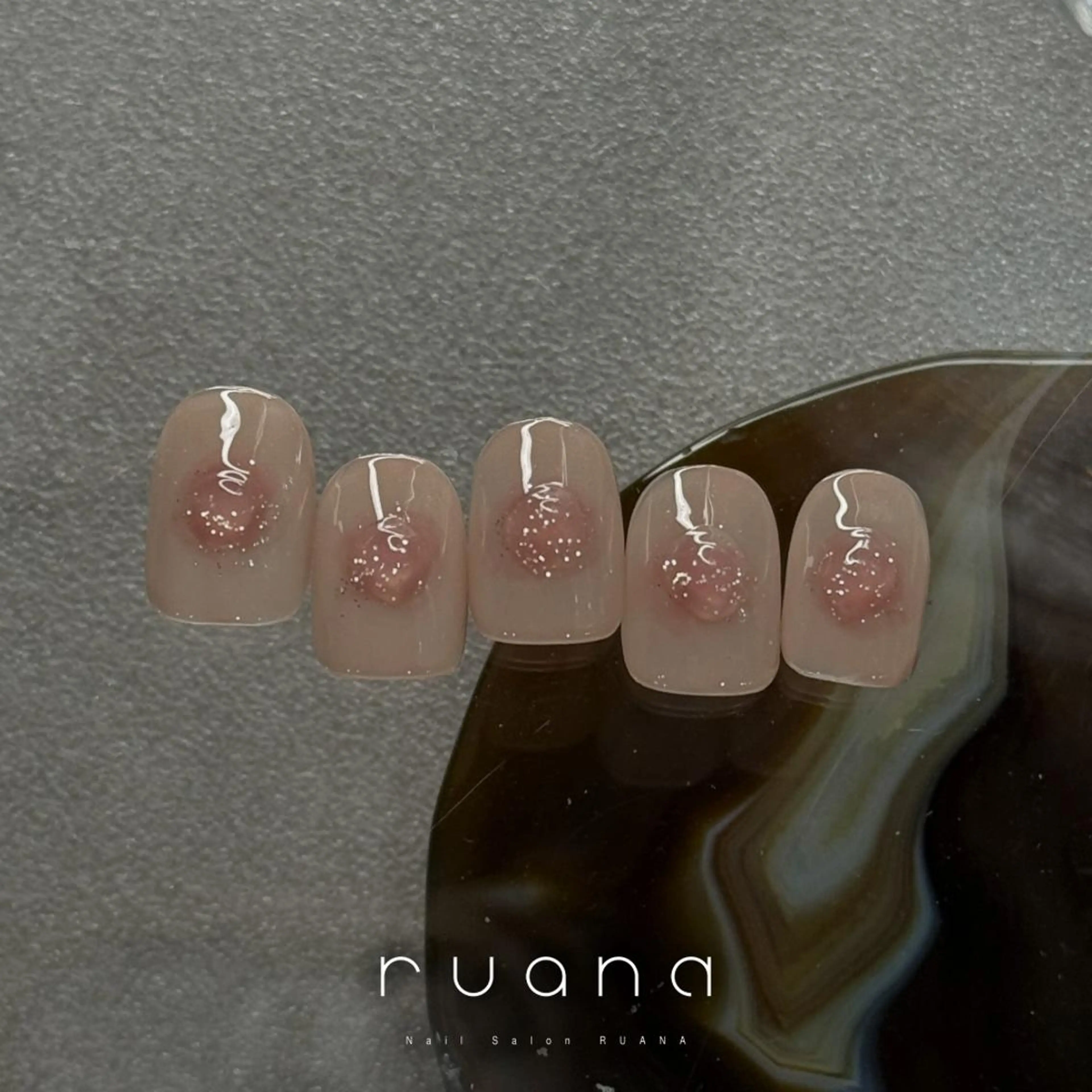 ネイル 阿武 美海のネイルデザイン