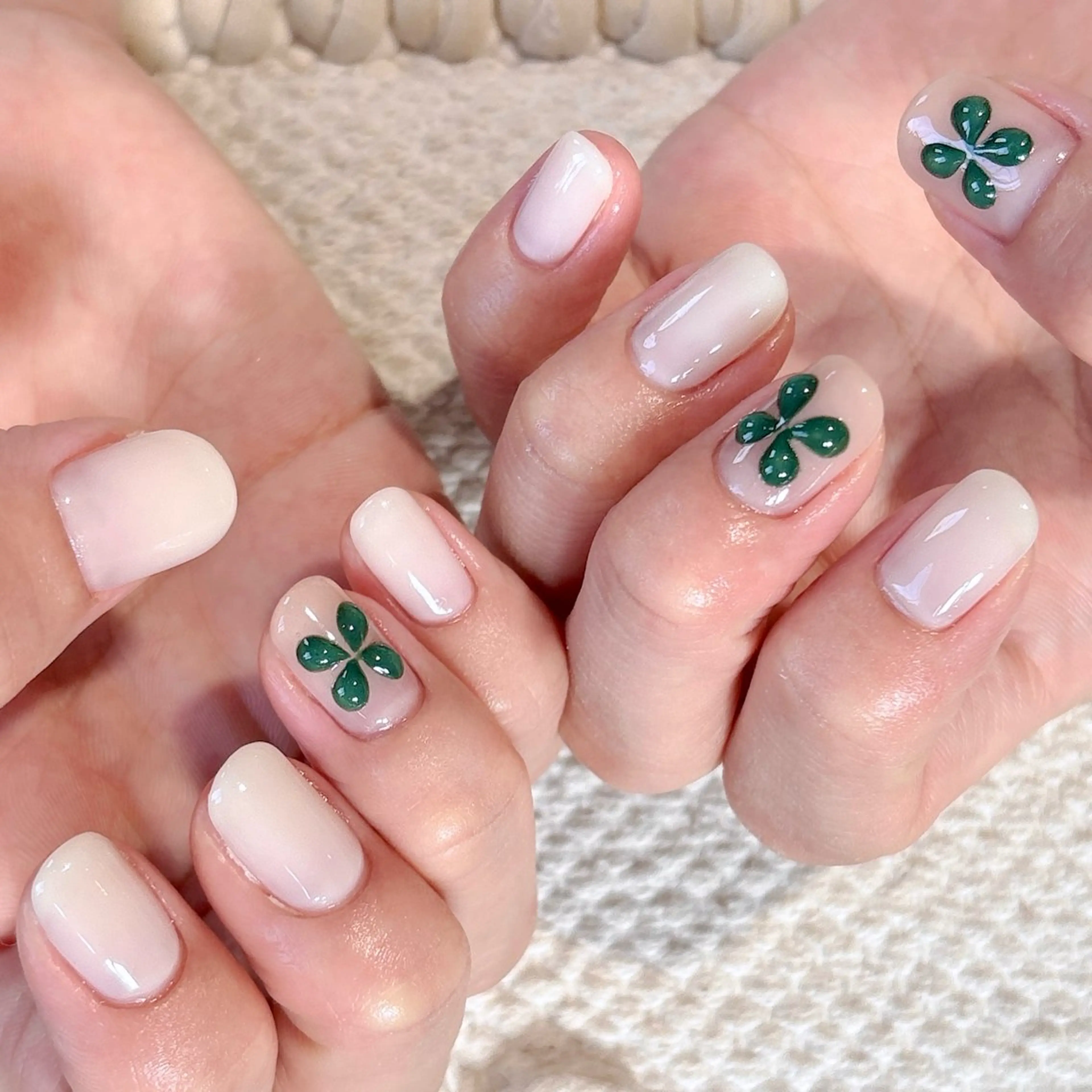ネイル megu  / sōko nailのネイルデザイン