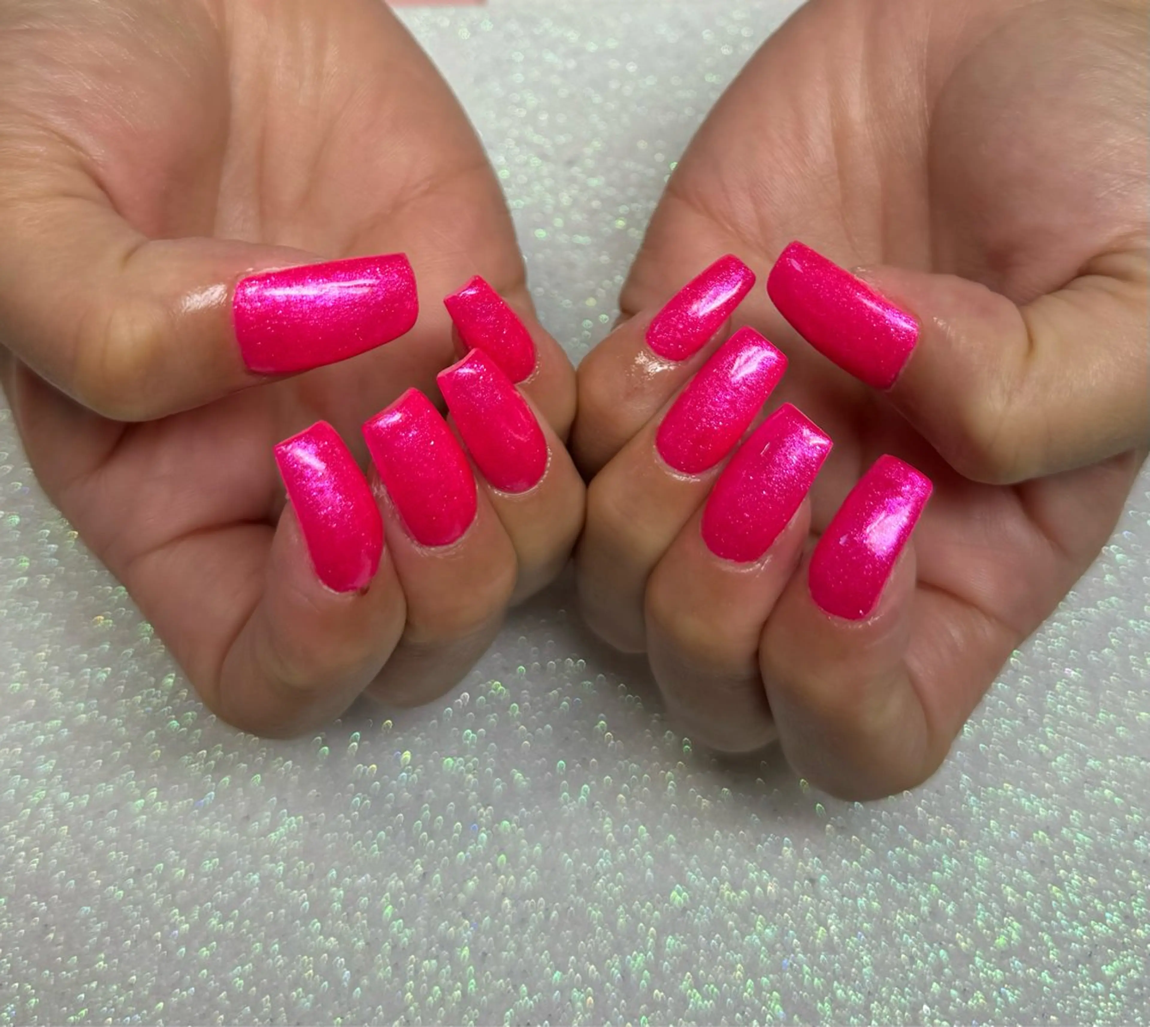 ネイル ハンドネイル VIERU 🌈🎀💖のネイルデザイン