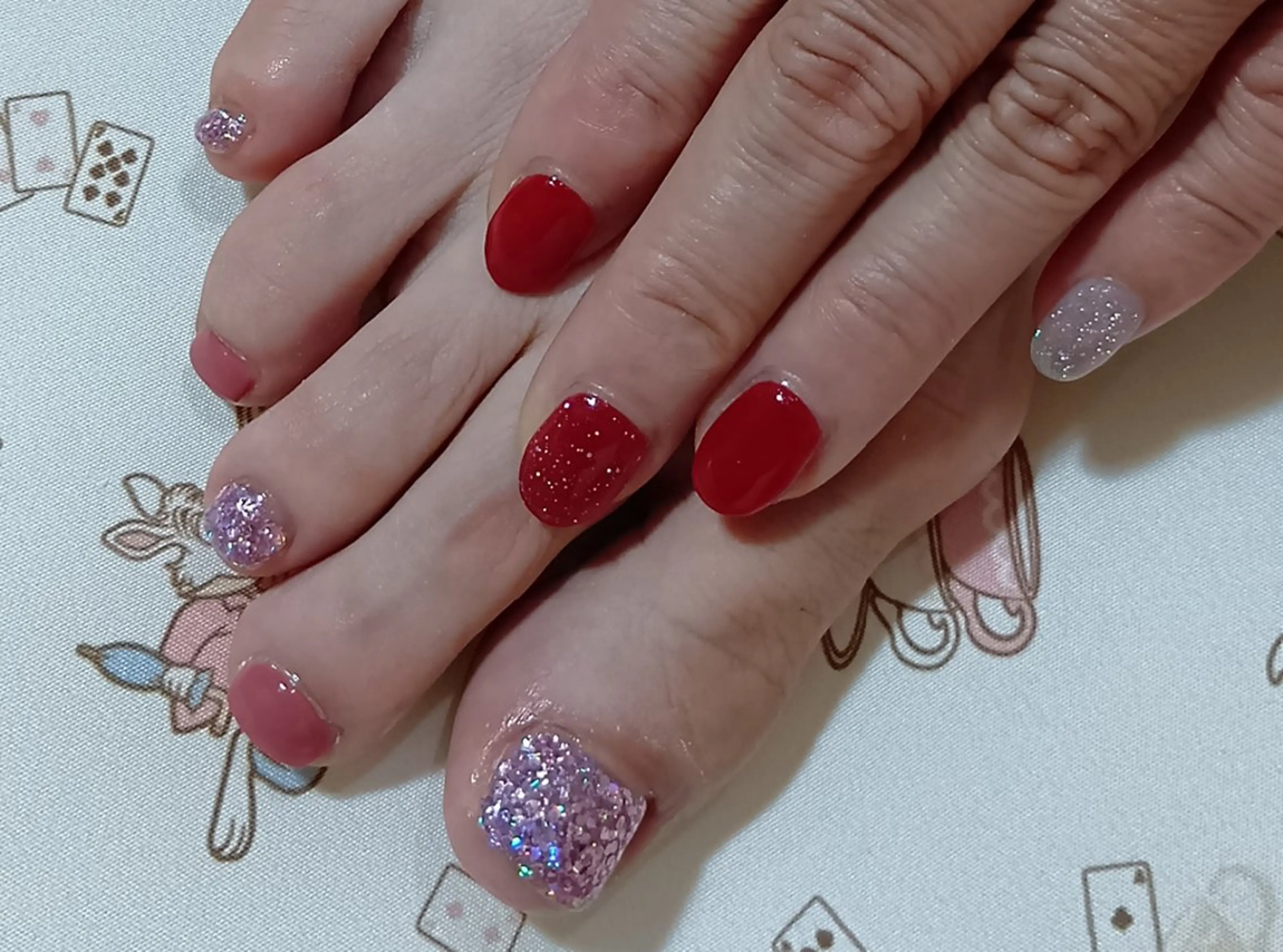 ネイル フットネイル ワンカラーネイル Hina ネイルサロンのネイルデザイン