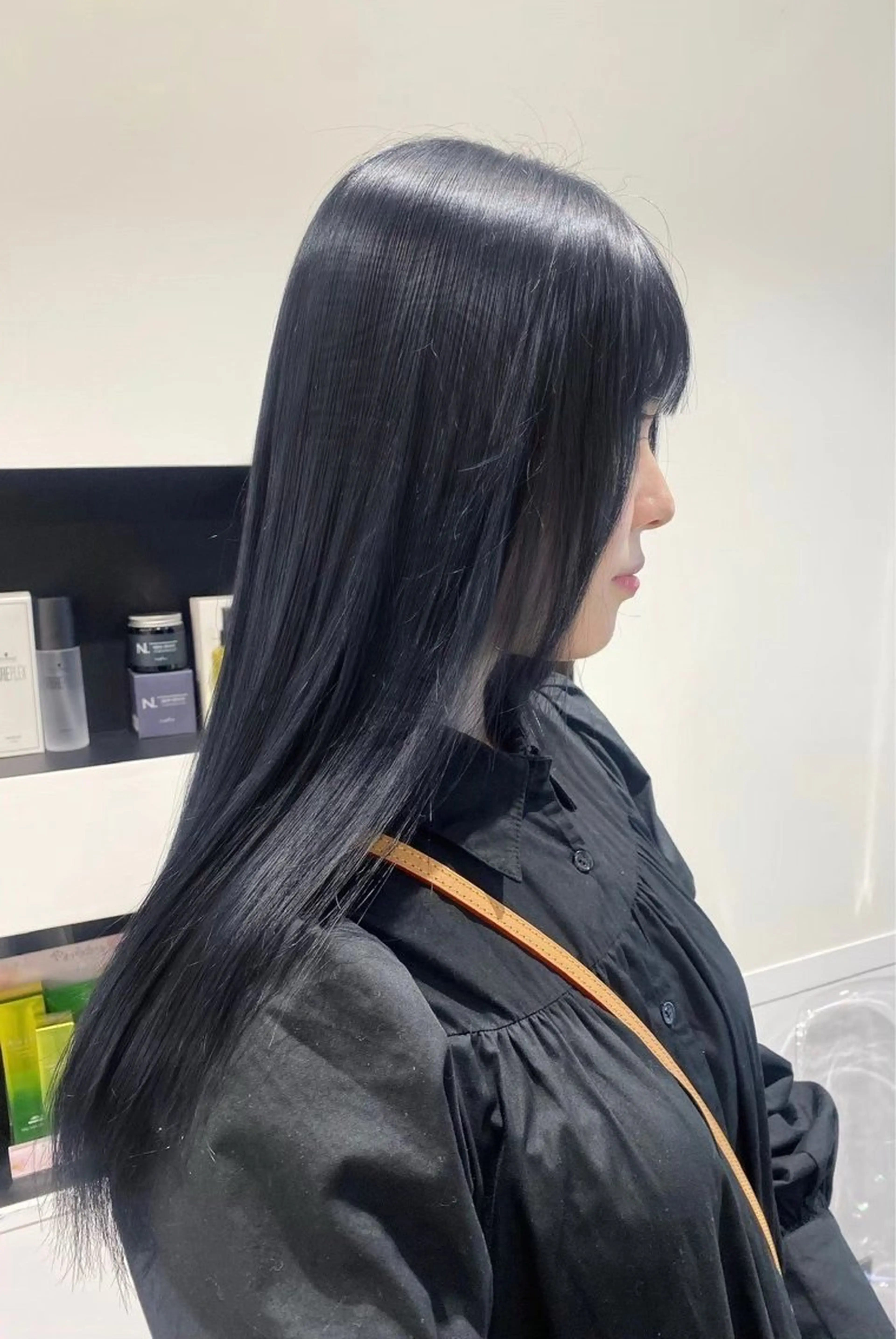 ロング ヘアカラー トリートメント himari💜 ハイトーンカラーのヘアスタイル