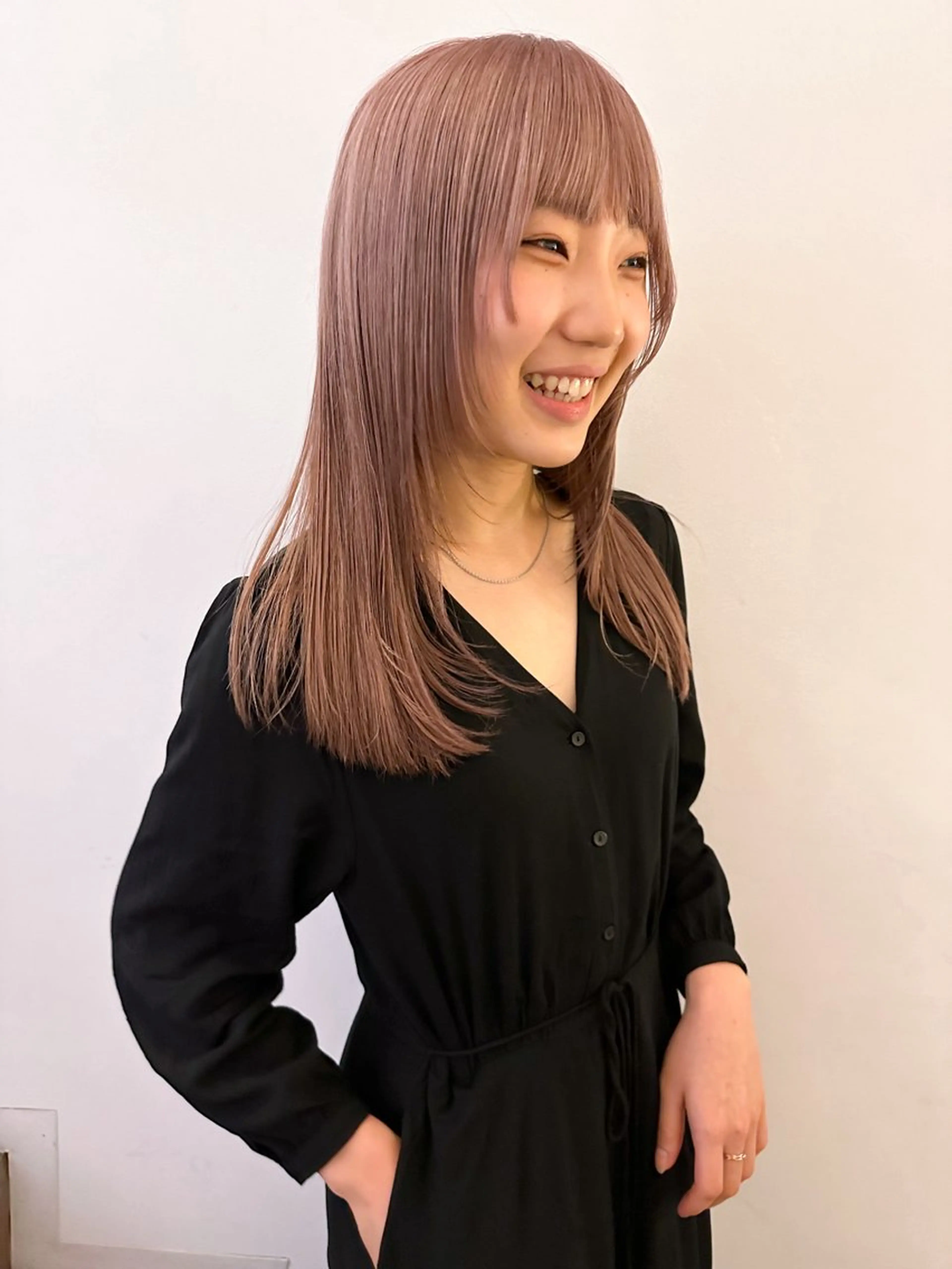 セミロング カラー ブリーチ ハイライト🌟/ ボブ/豊田のヘアスタイル