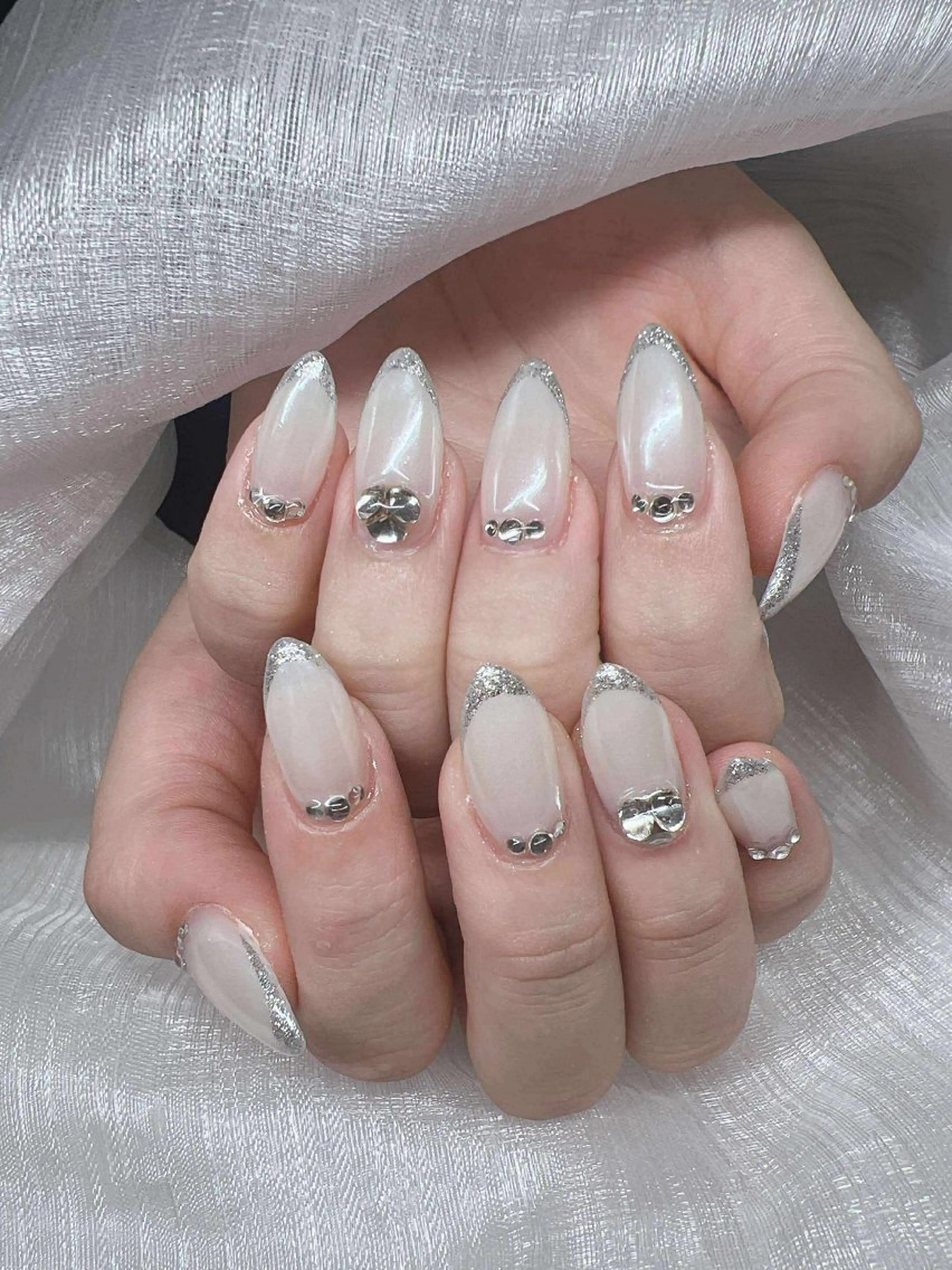 ネイル ハンドネイル Lee Nailsのネイルデザイン