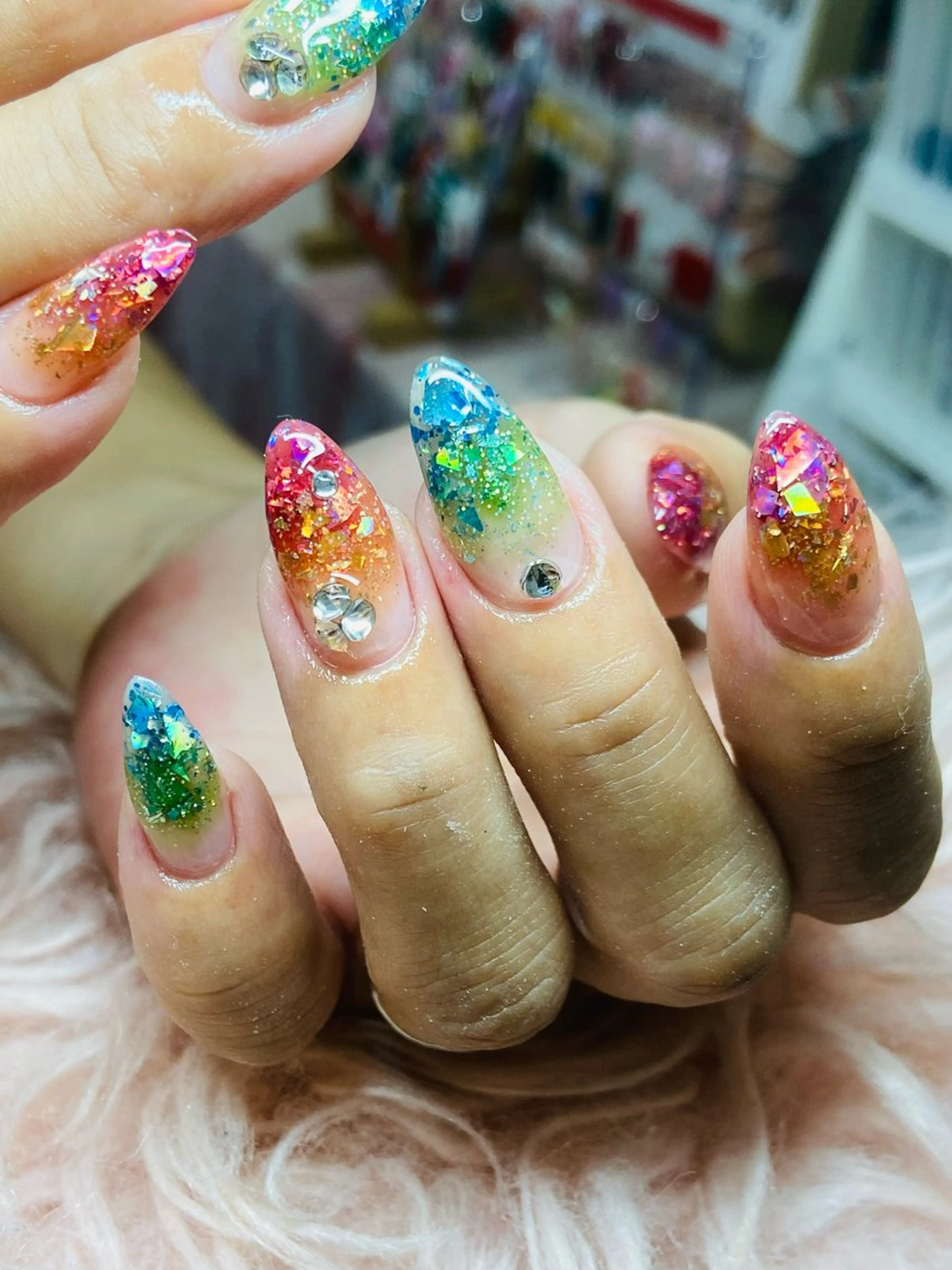 ネイル グラデーション キラキラネイル HandSnail自宅サロン所属・HandSnail 座間自宅ネイルサロンのネイルデザイン