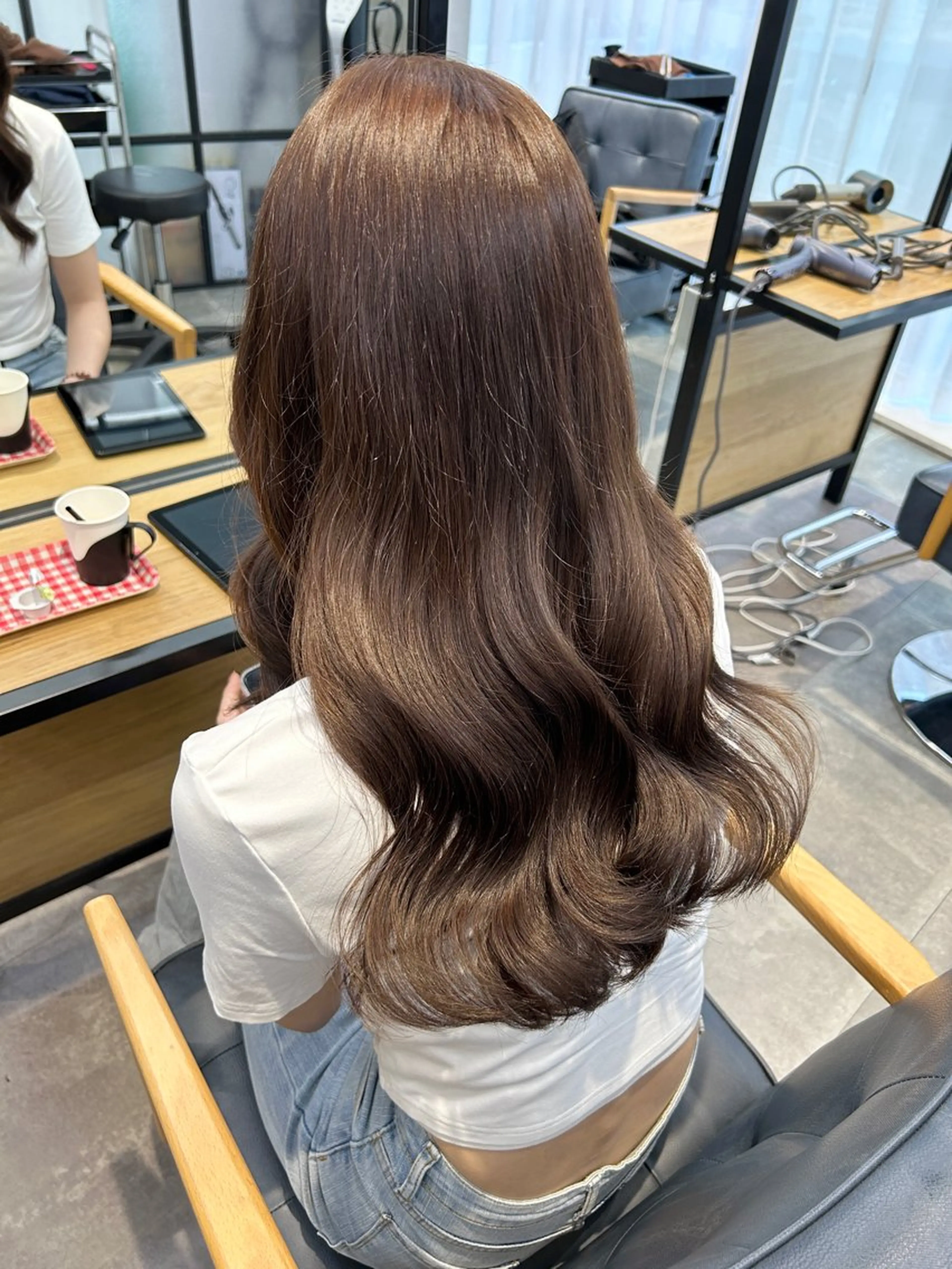 ロング カラー ヘアカラー トリートメント newi梅田🫧韓国 ヘア🫧sakiのヘアスタイル