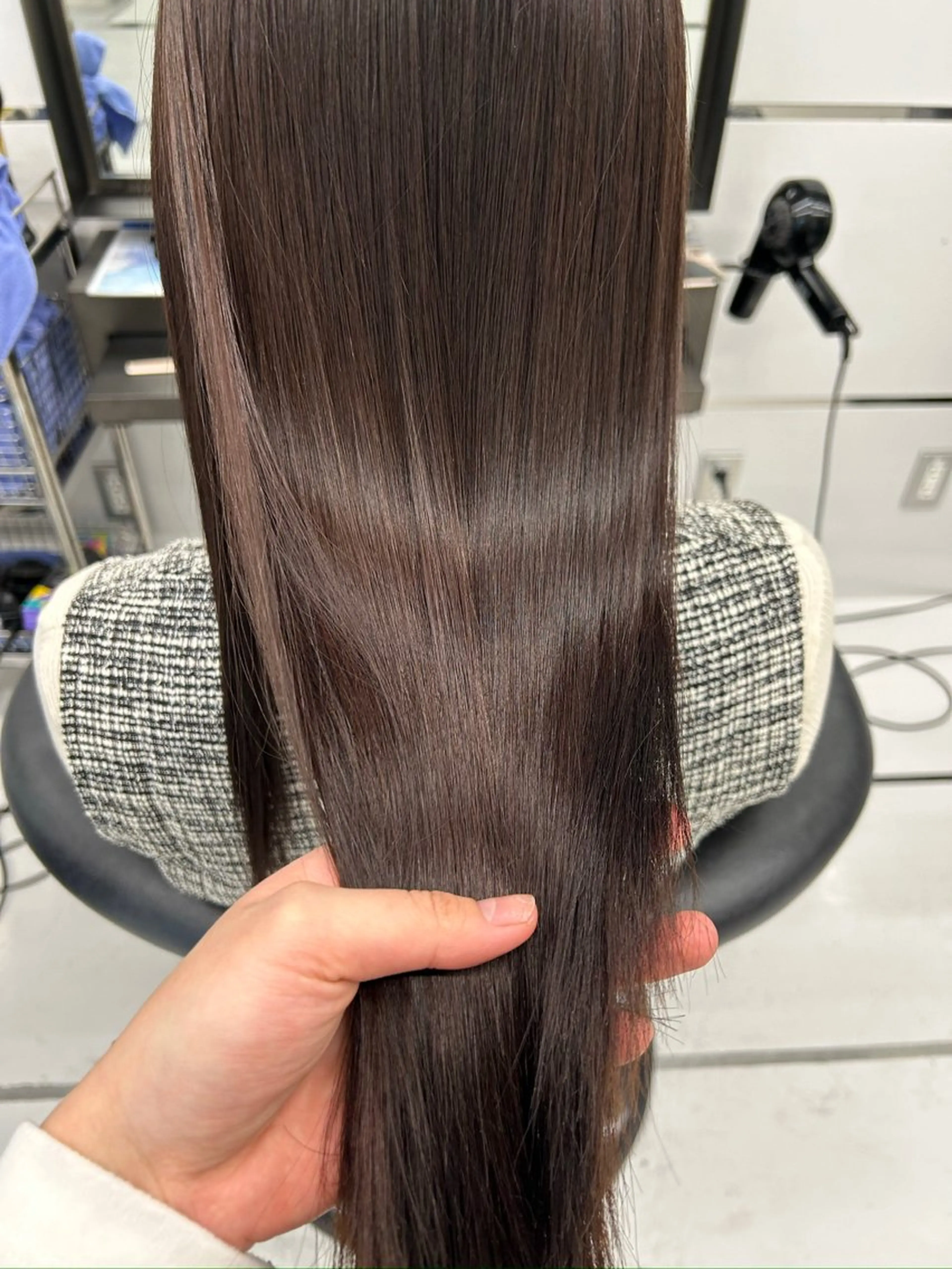 【柔らかい髪質に🫧】髪質改善ストレート＋似合わせカットの写真