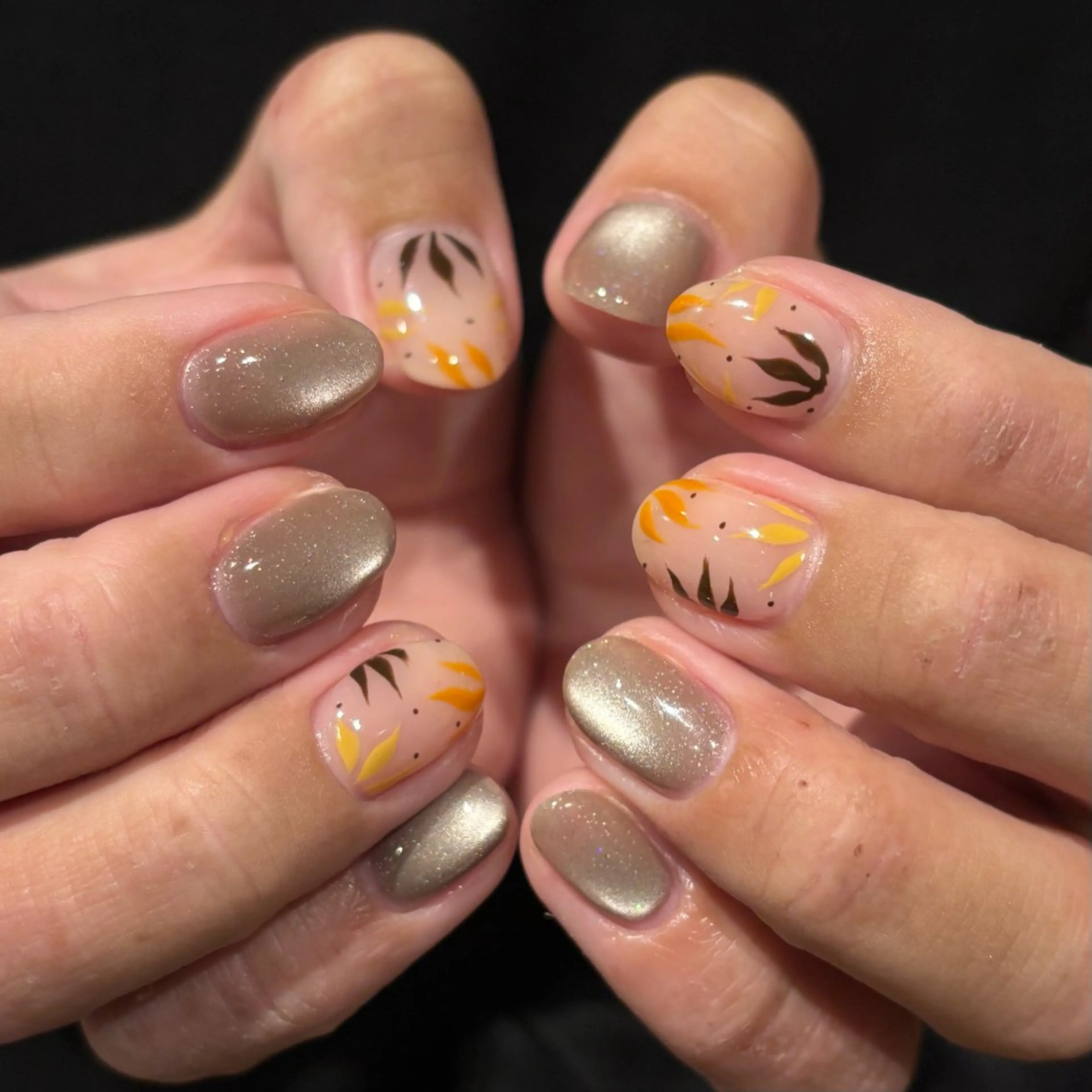 ネイル ジェルネイル マグネットネイル パラジェル Bianca名駅店 安田のネイルデザイン