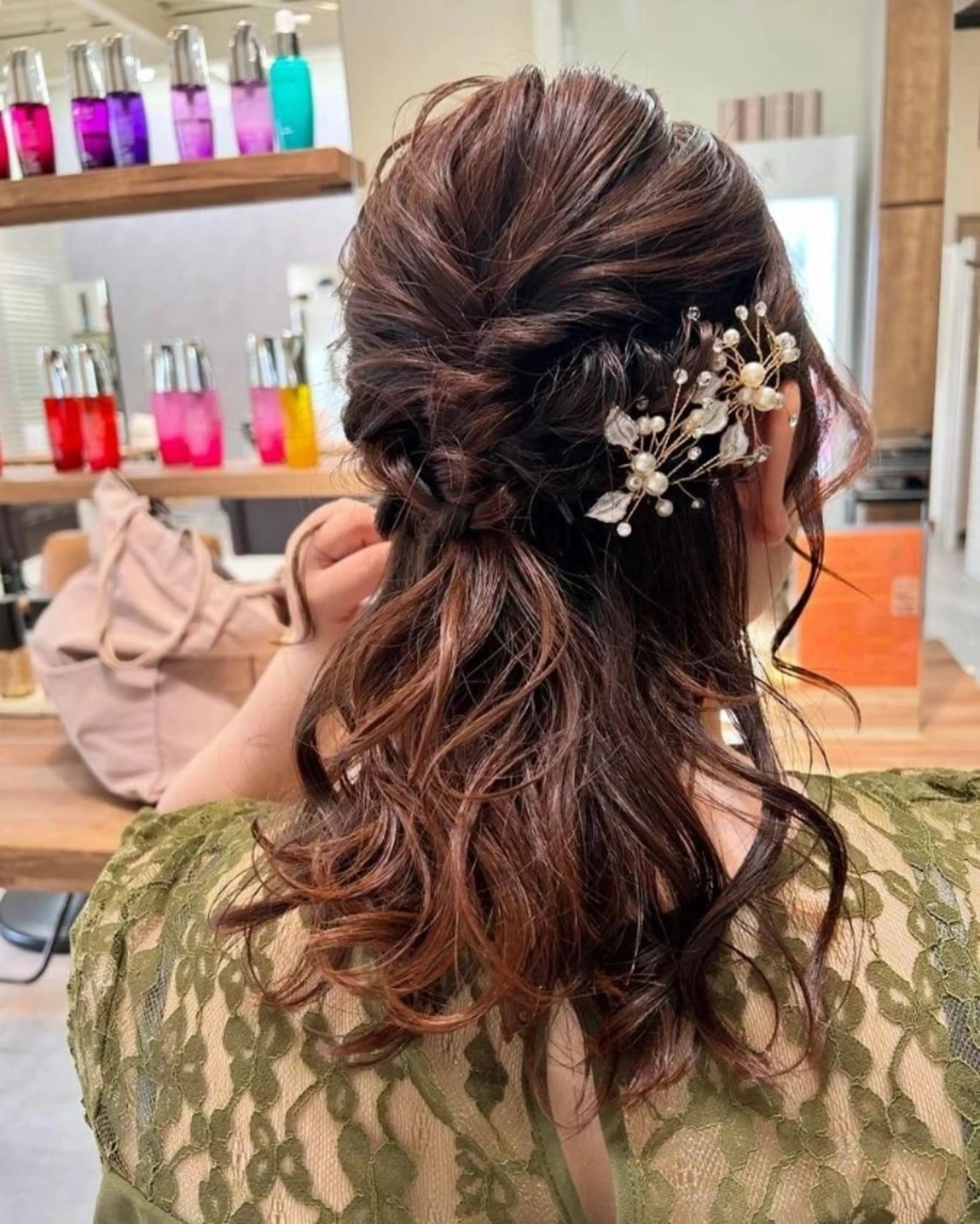 ミディアム ヘアアレンジ ハーフアップ ヘアセット 北村 恵美のヘアスタイル