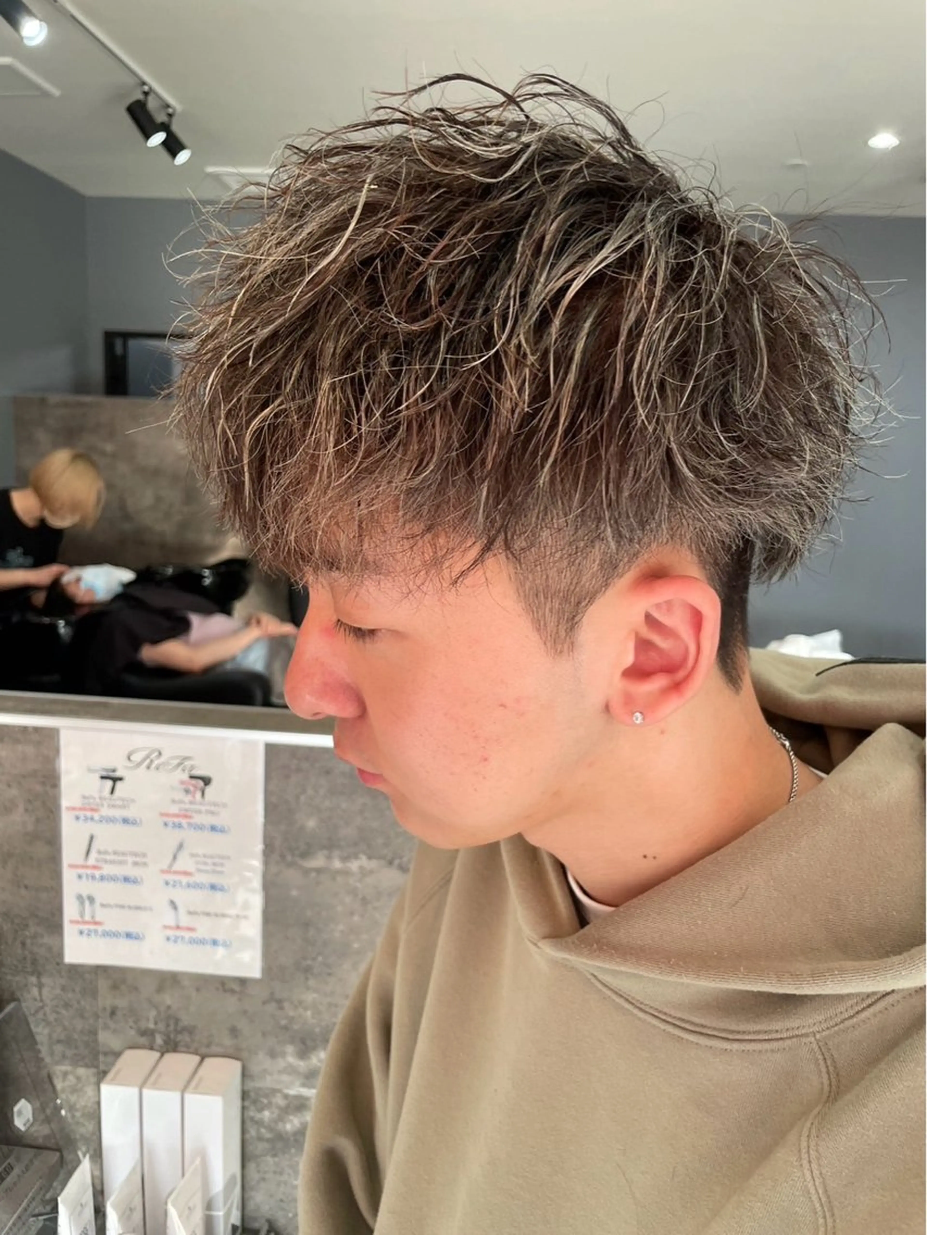 メンズ ヘアカラー ✂︎GLITTER ✂︎Yuu✂︎のヘアスタイル