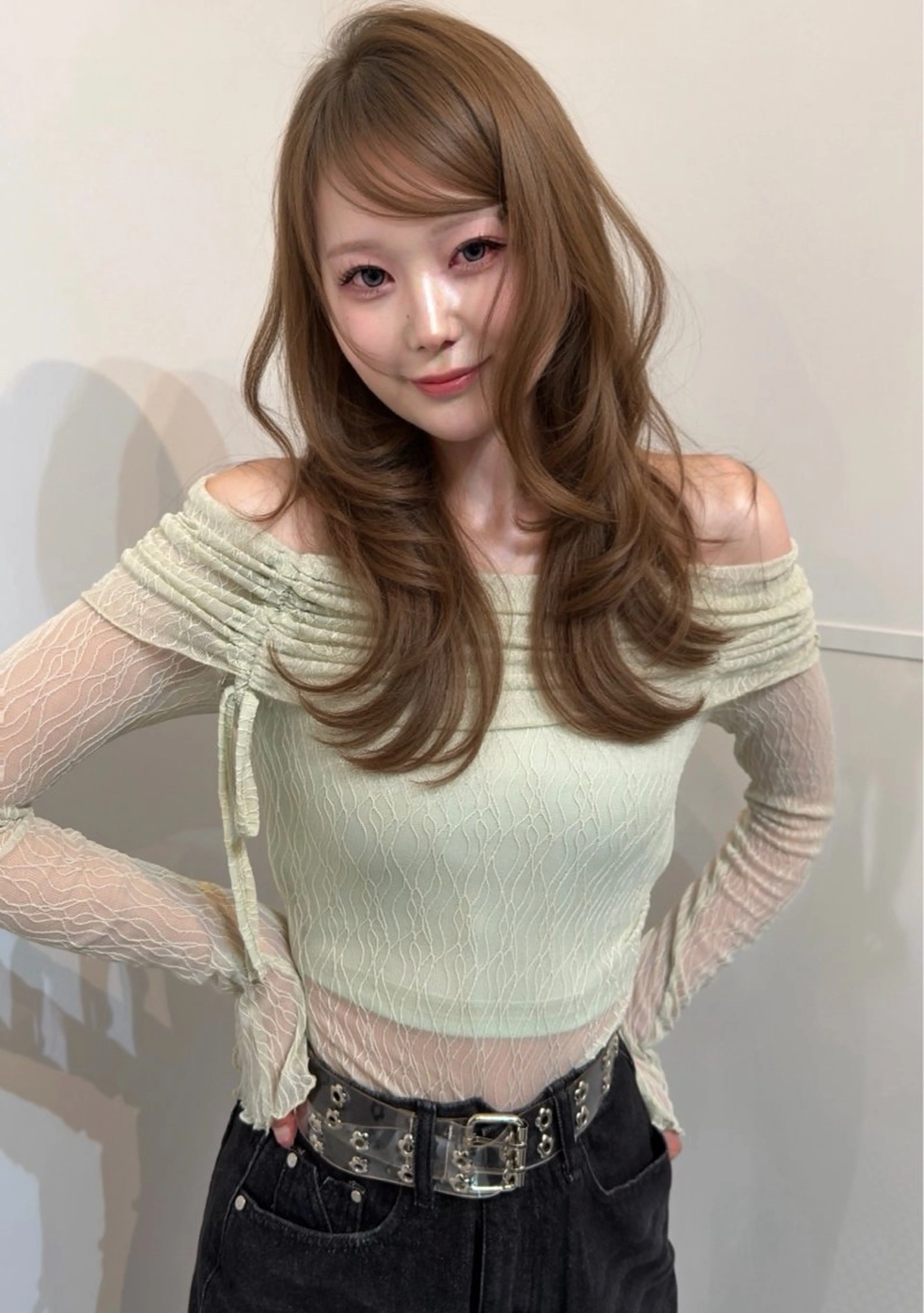 ミディアム ヘアカラー miha HARVEYのヘアスタイル