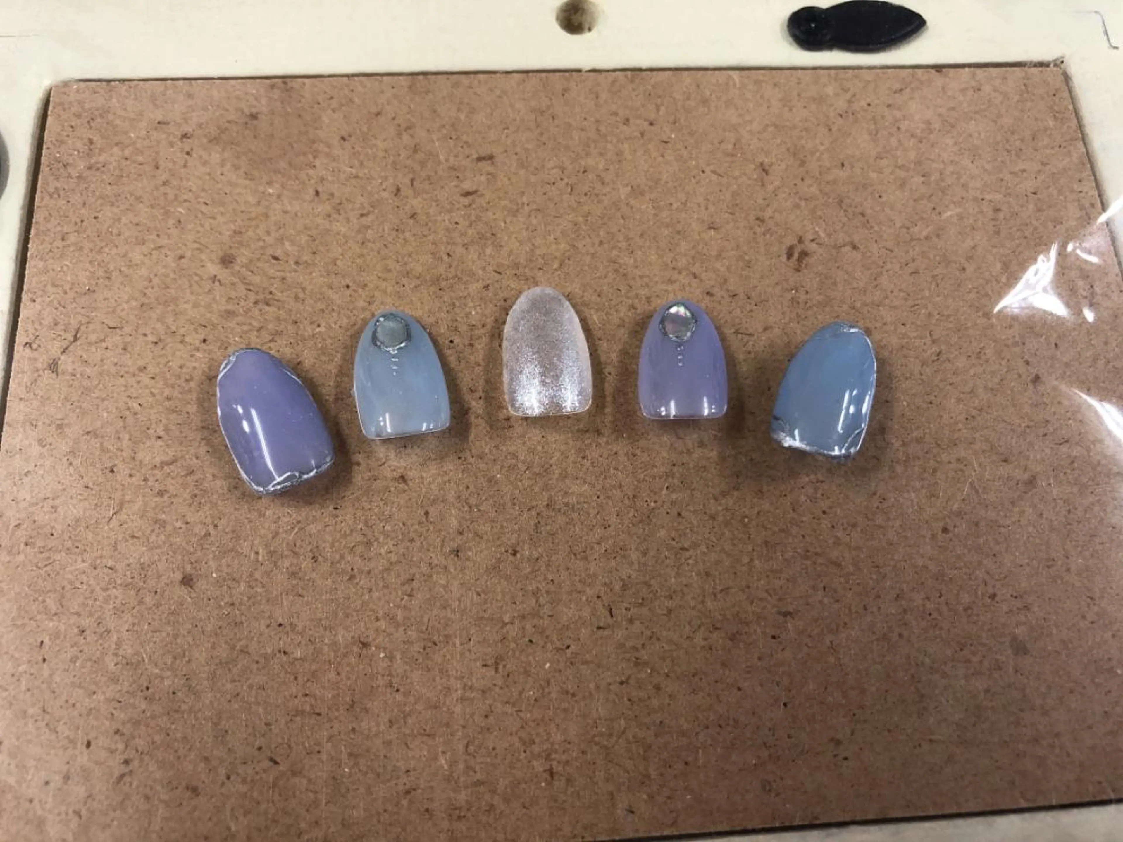 ネイル Dynamoon所属・吉田 芹菜のネイルデザイン