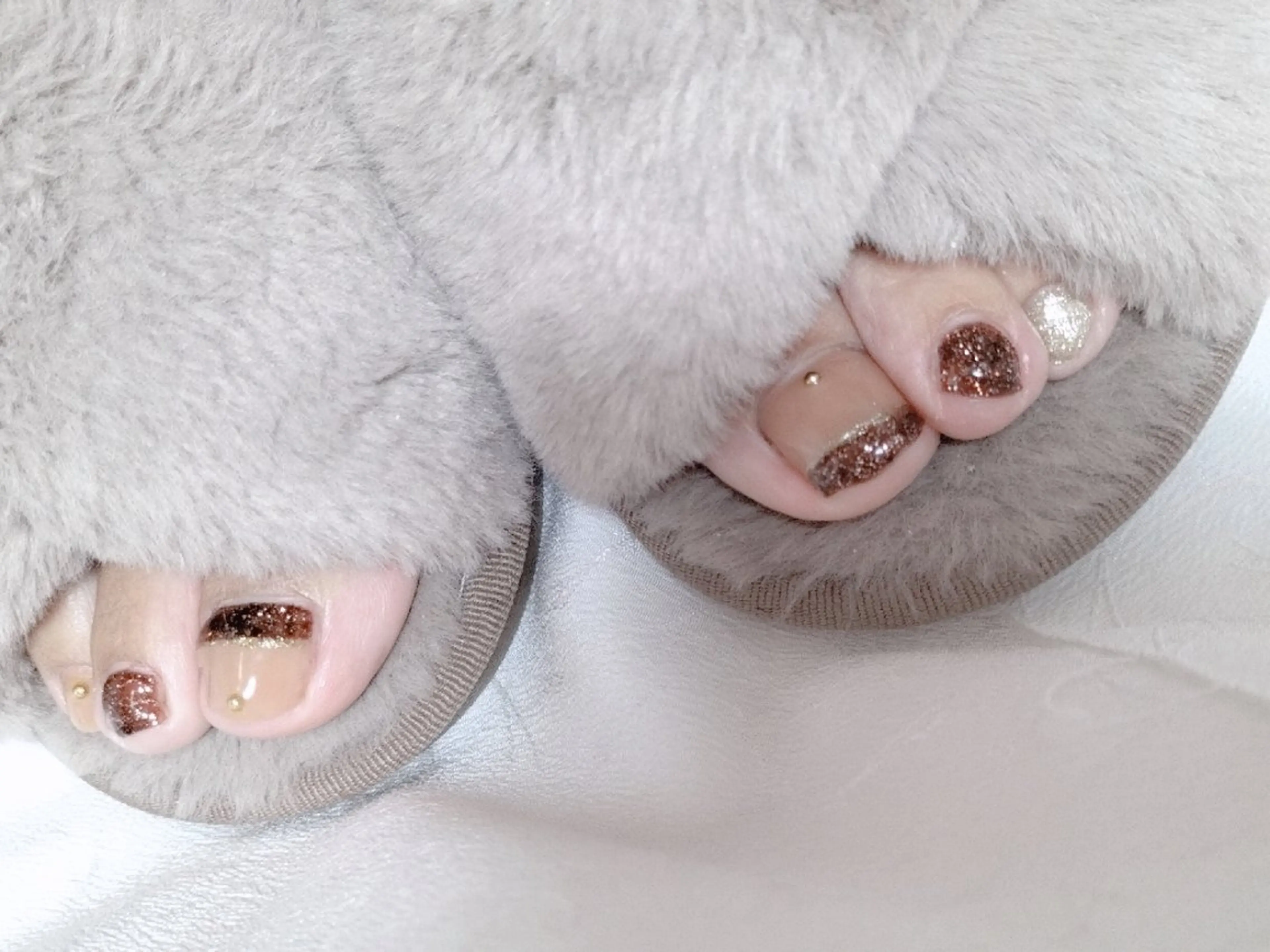 ネイル 小金井市のネイル ・美肌・眉毛やさんの眉毛・アイブロウイメージ