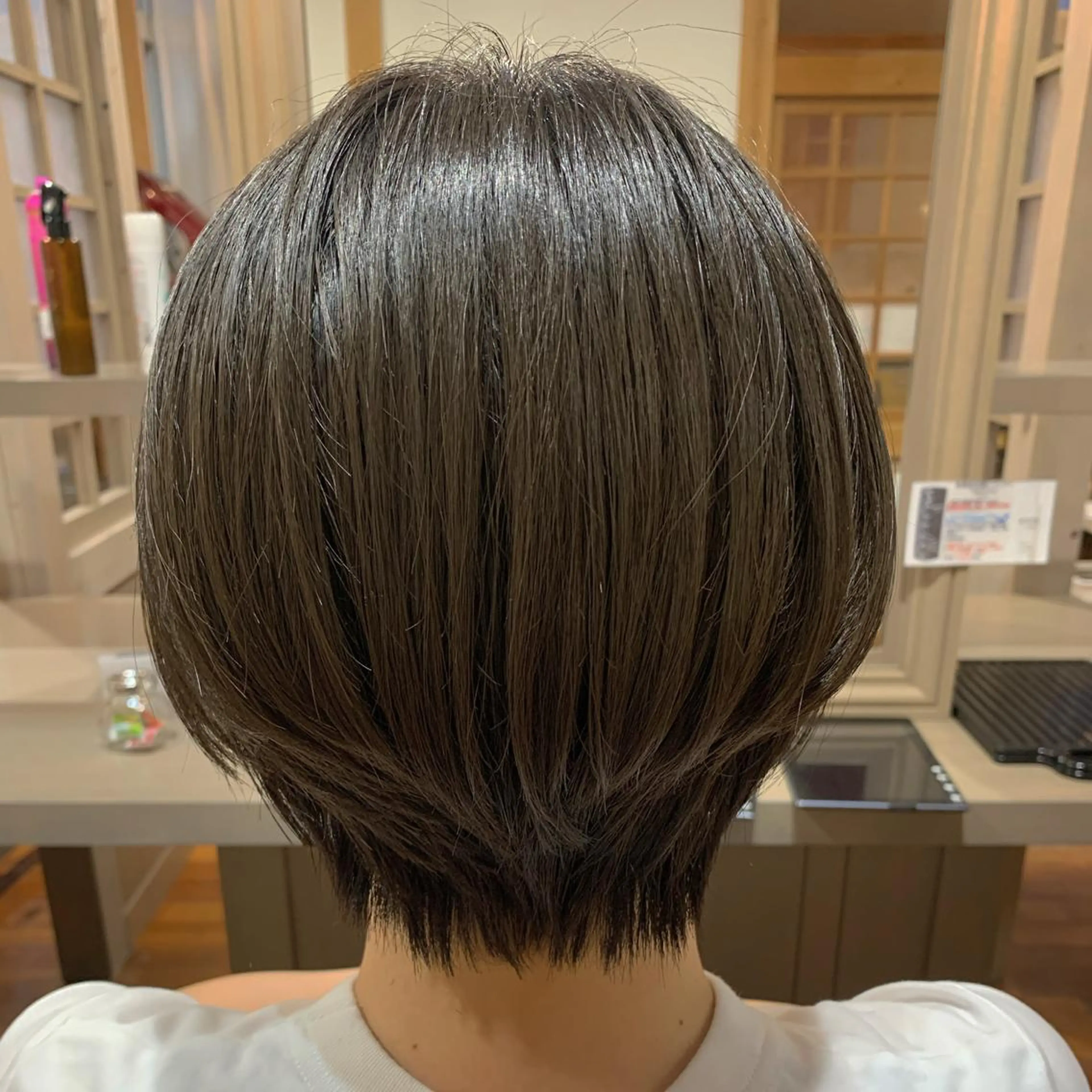 ショート くびれヘア ショートヘア 狩野 くるみのヘアスタイル