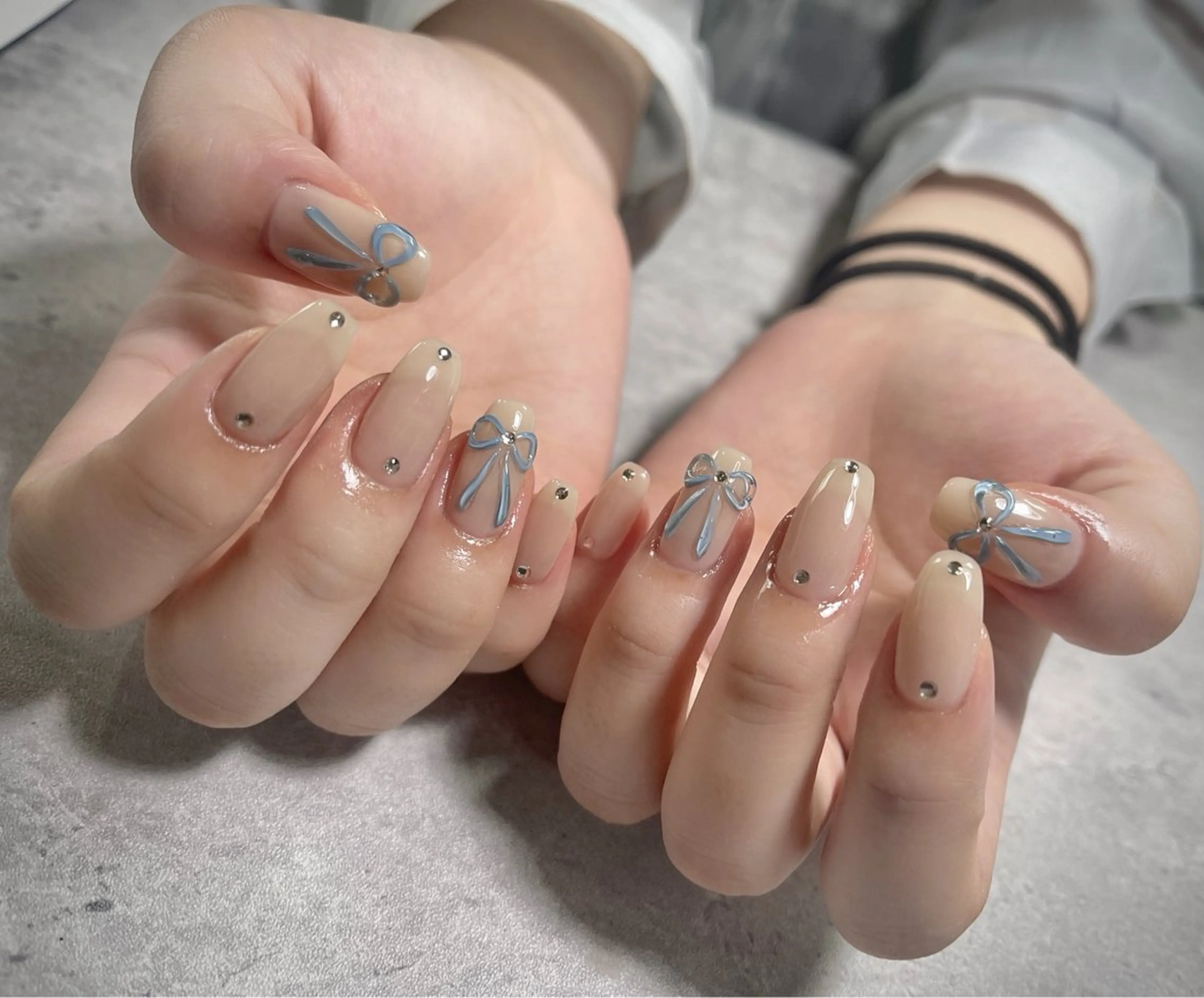 ネイル キラキラネイル 韓国ネイル リボン chirin nailのネイルデザイン