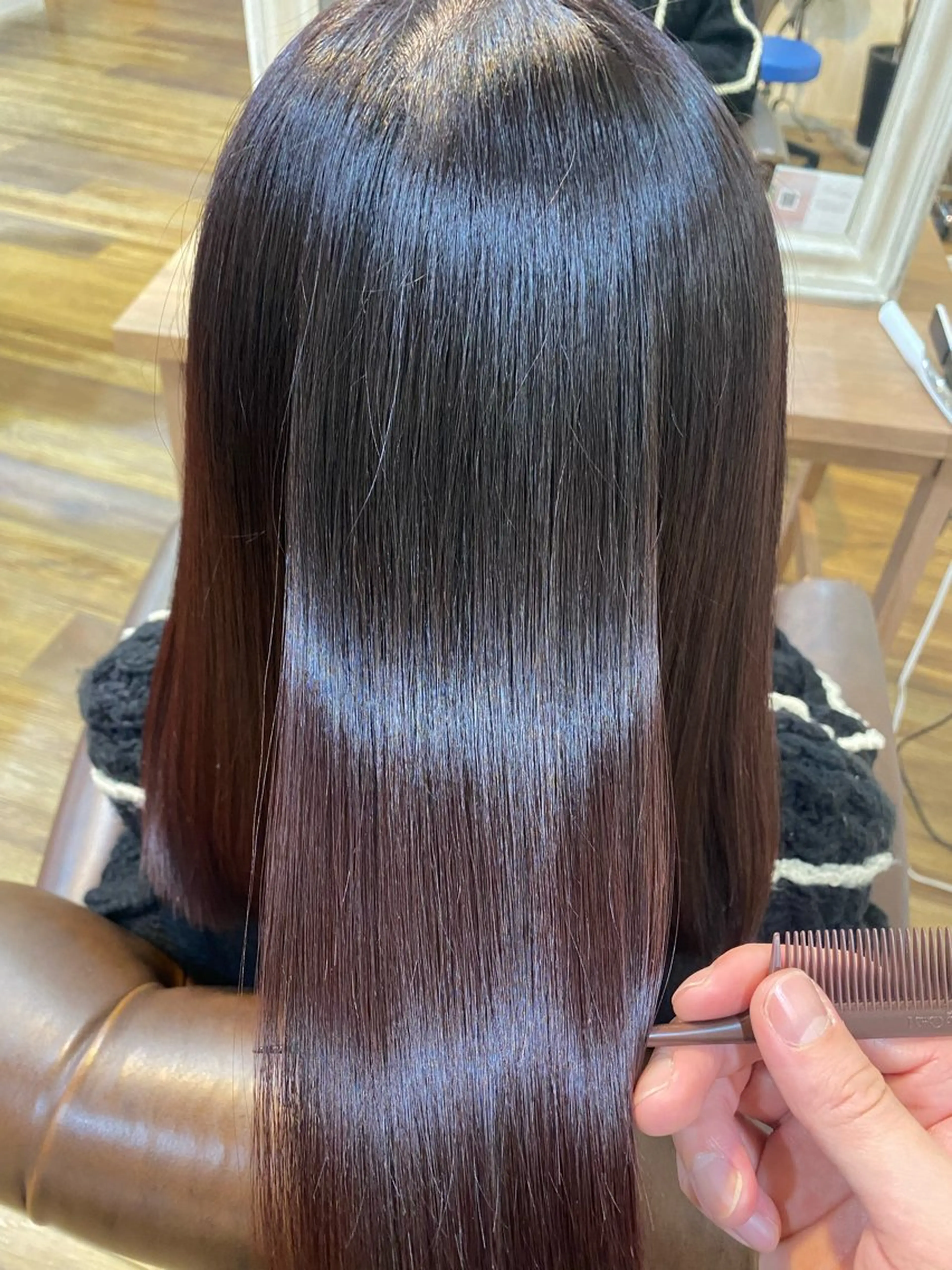 ロング カラー ヘアカラー トリートメント prier×Kew  hair所属・服部 樹季のヘアスタイル