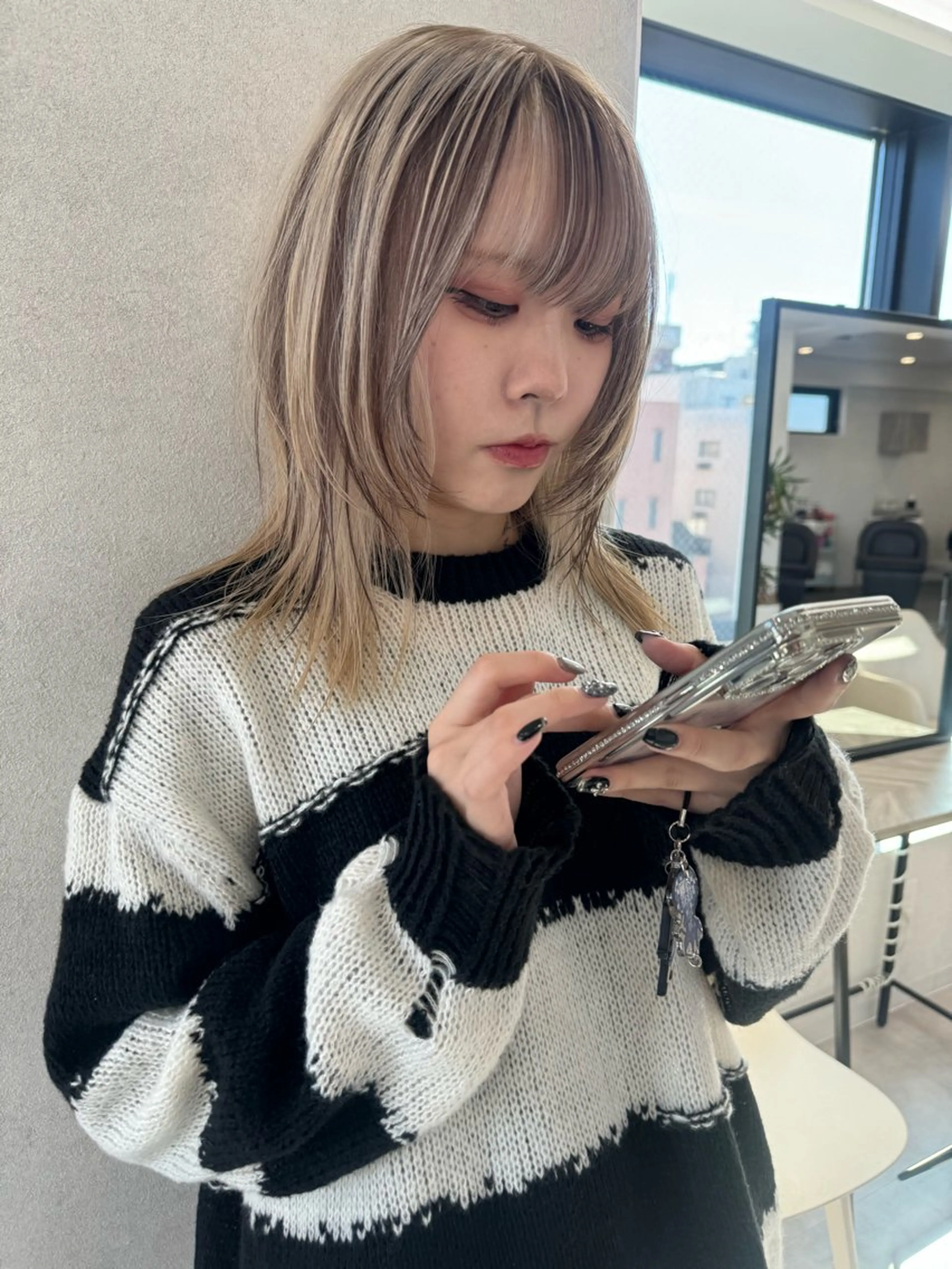 ミディアム ハイトーンイヤ リングカラー清水隆央のヘアスタイル