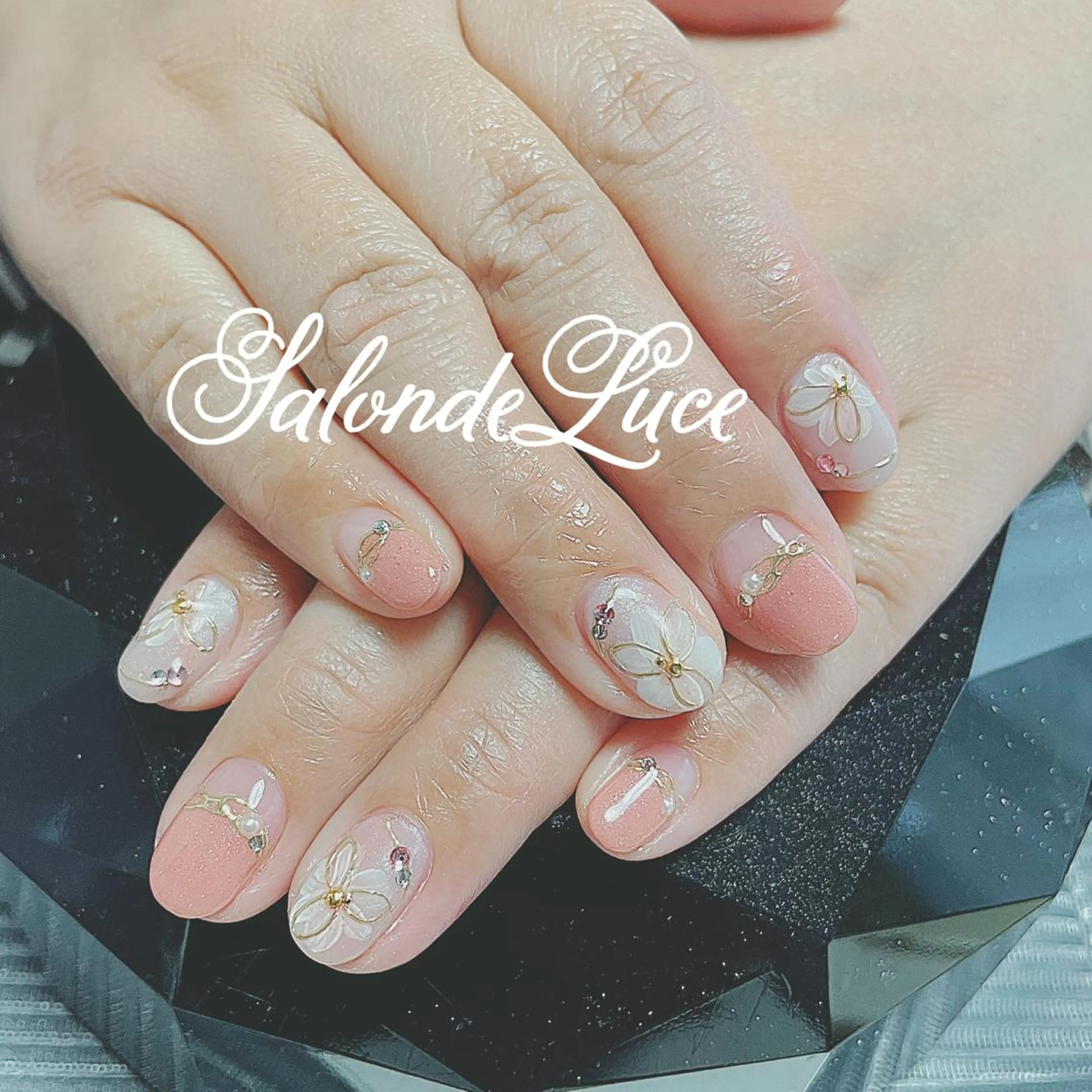 ネイル フラワーネイル 春ネイル Salon de Luceのネイルデザイン