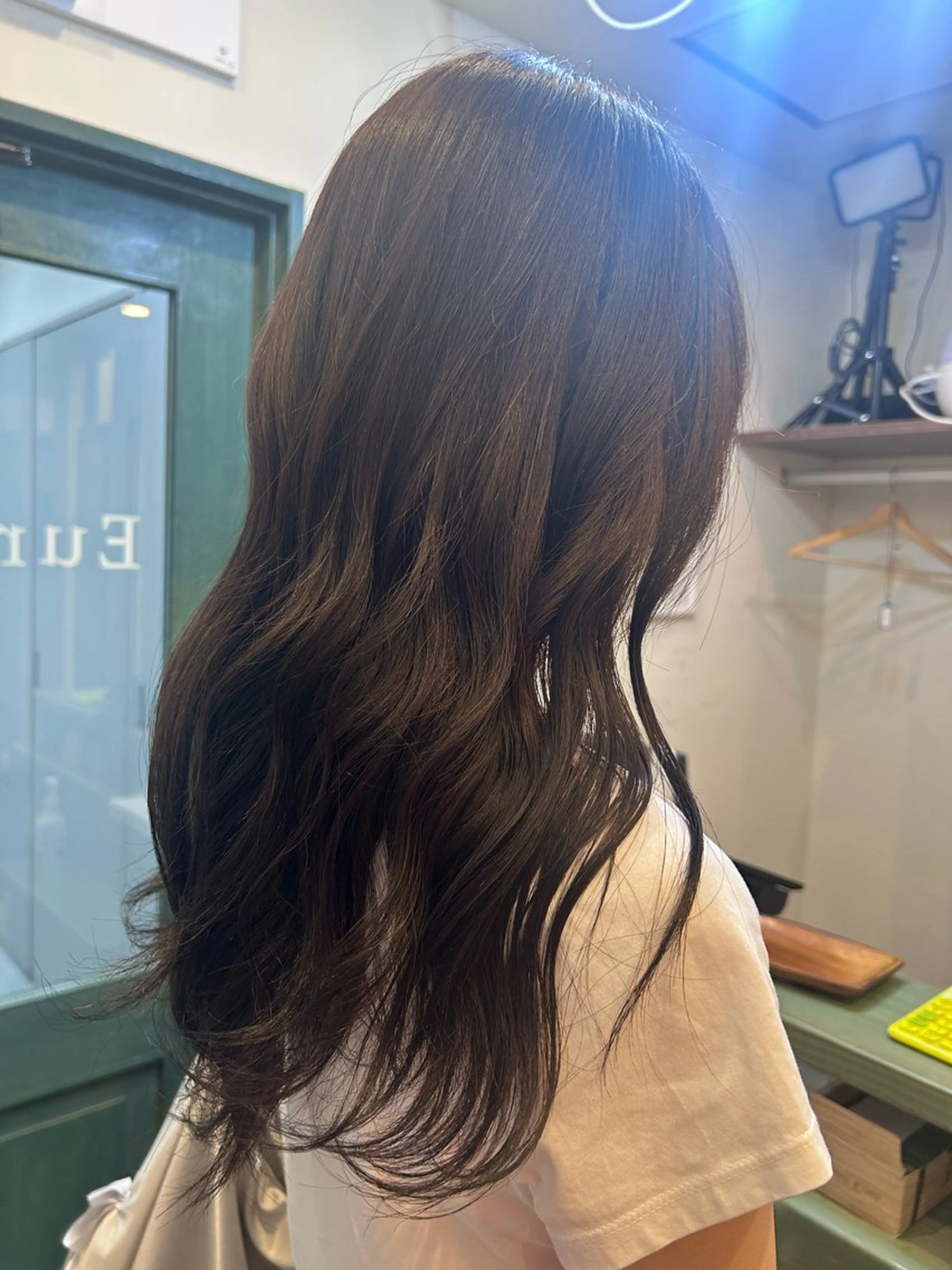 ロング カラー ブラウンカラー ラベンダーカラー SALOWIN 新宿三丁目me+所属・レイヤー/ボブ/ パーマ/HARUKAのヘアスタイル