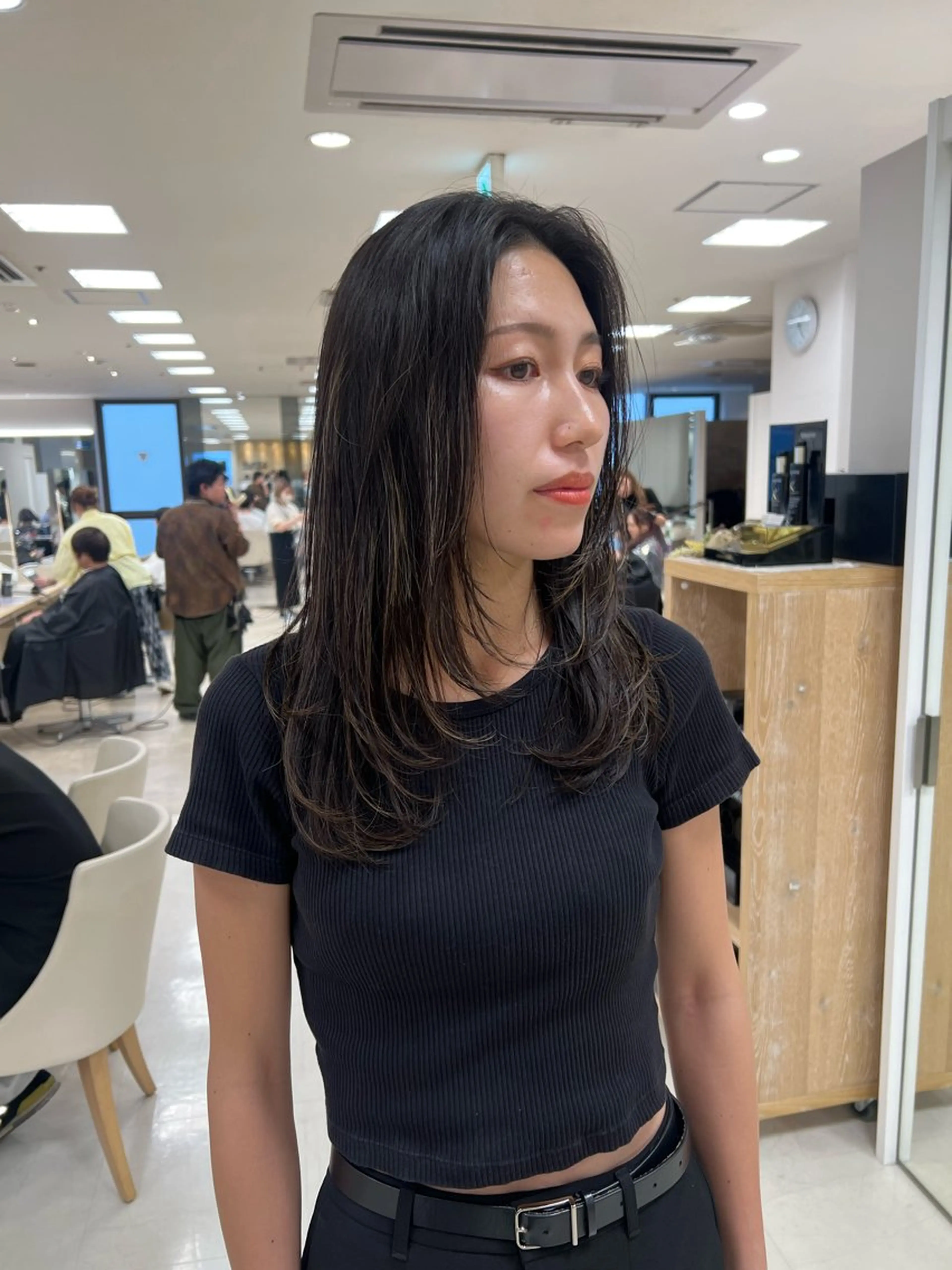 セミロング カット トリートメント ヘアセット ハイトーン/ウルフ /レイヤー/坂野幸伸のヘアスタイル