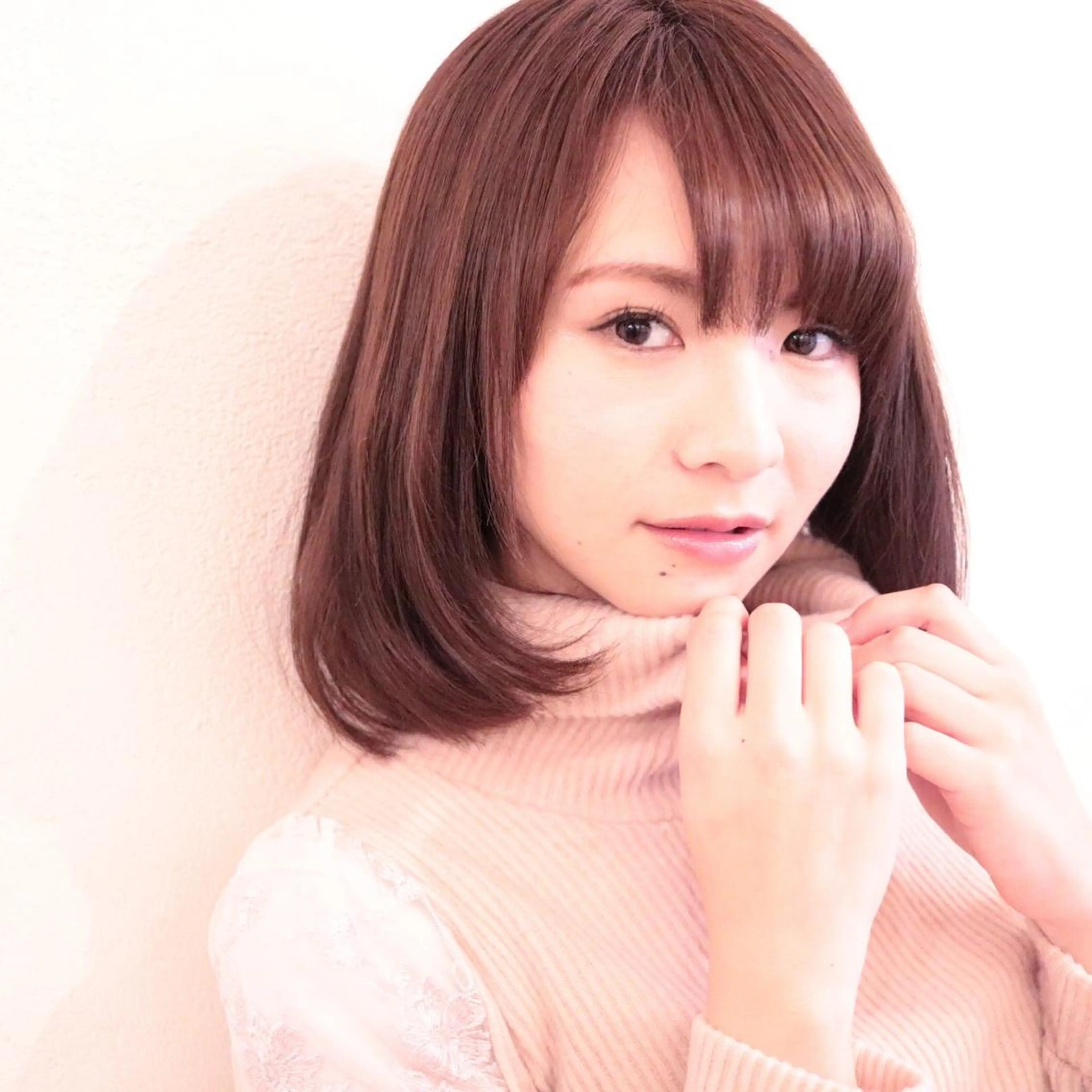 ミディアム セミロング カラー 縮毛矯正クロスパーマ 益子達也のヘアスタイル