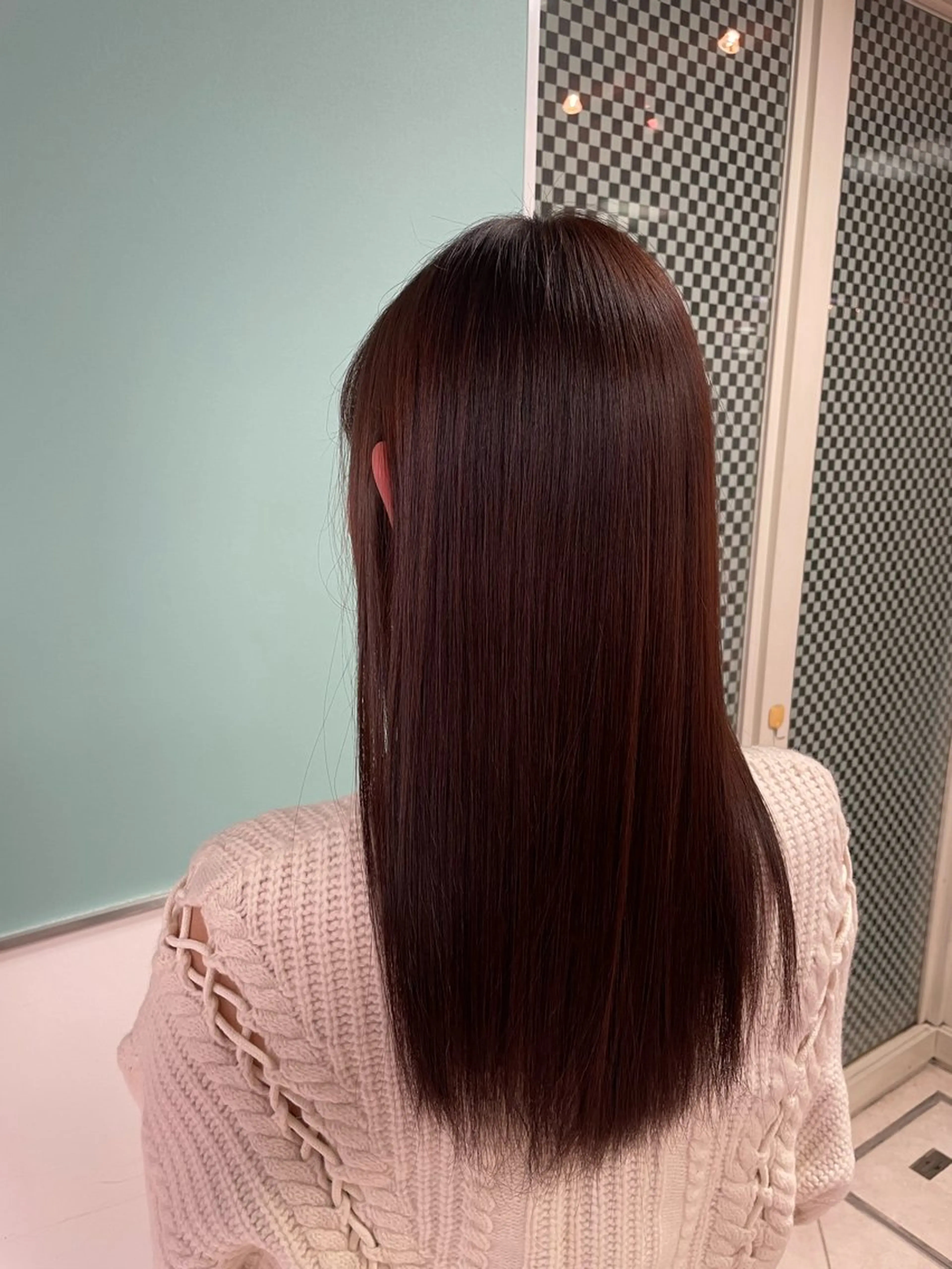 ロング カット 縮毛矯正 トリートメント 前田圭哉／ストレート ／艶髪／艶カラーのヘアスタイル