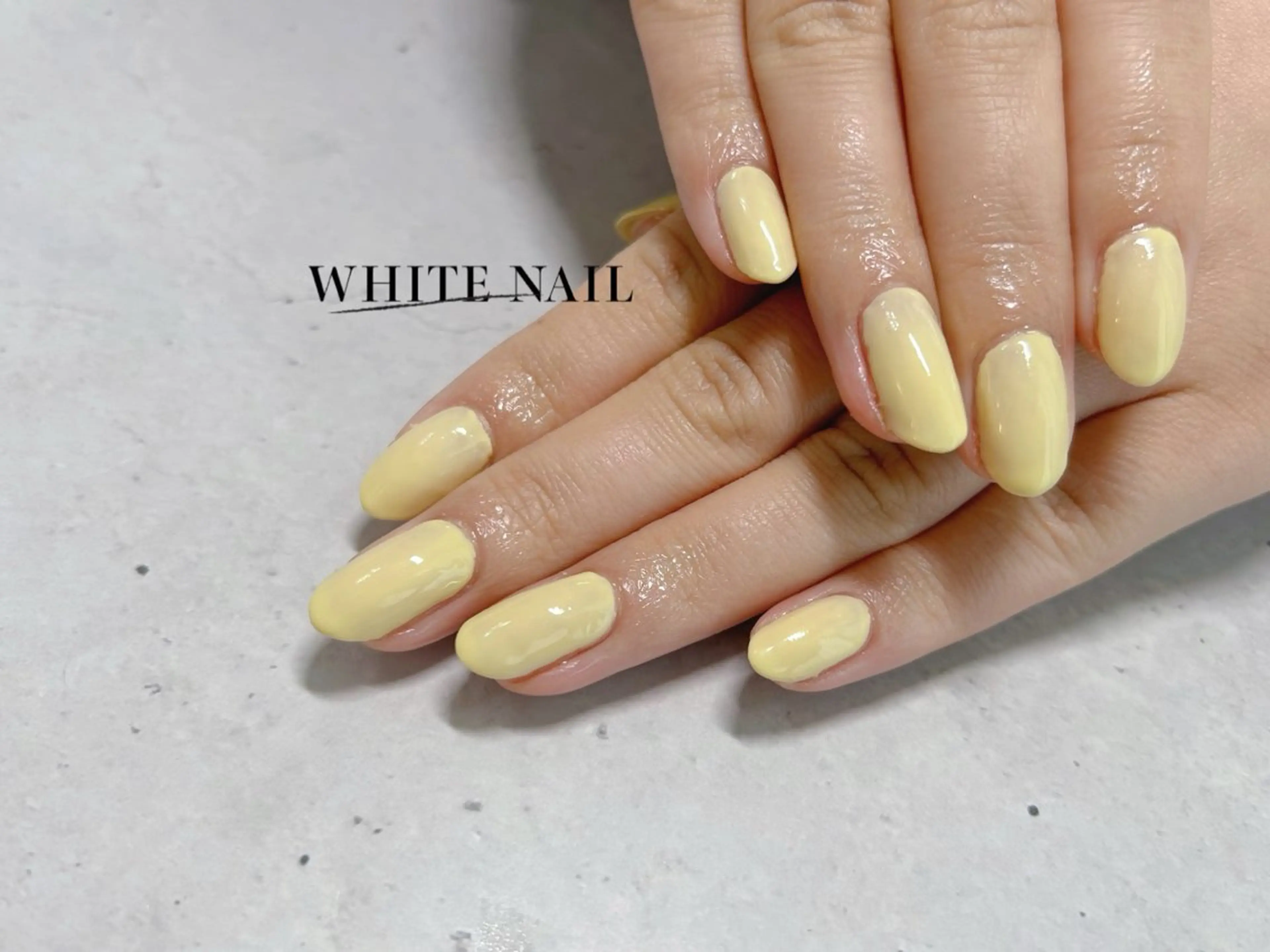 ネイル ワンカラーネイル ハンドネイル WHITE NAIL ホワイトネイルのネイルデザイン