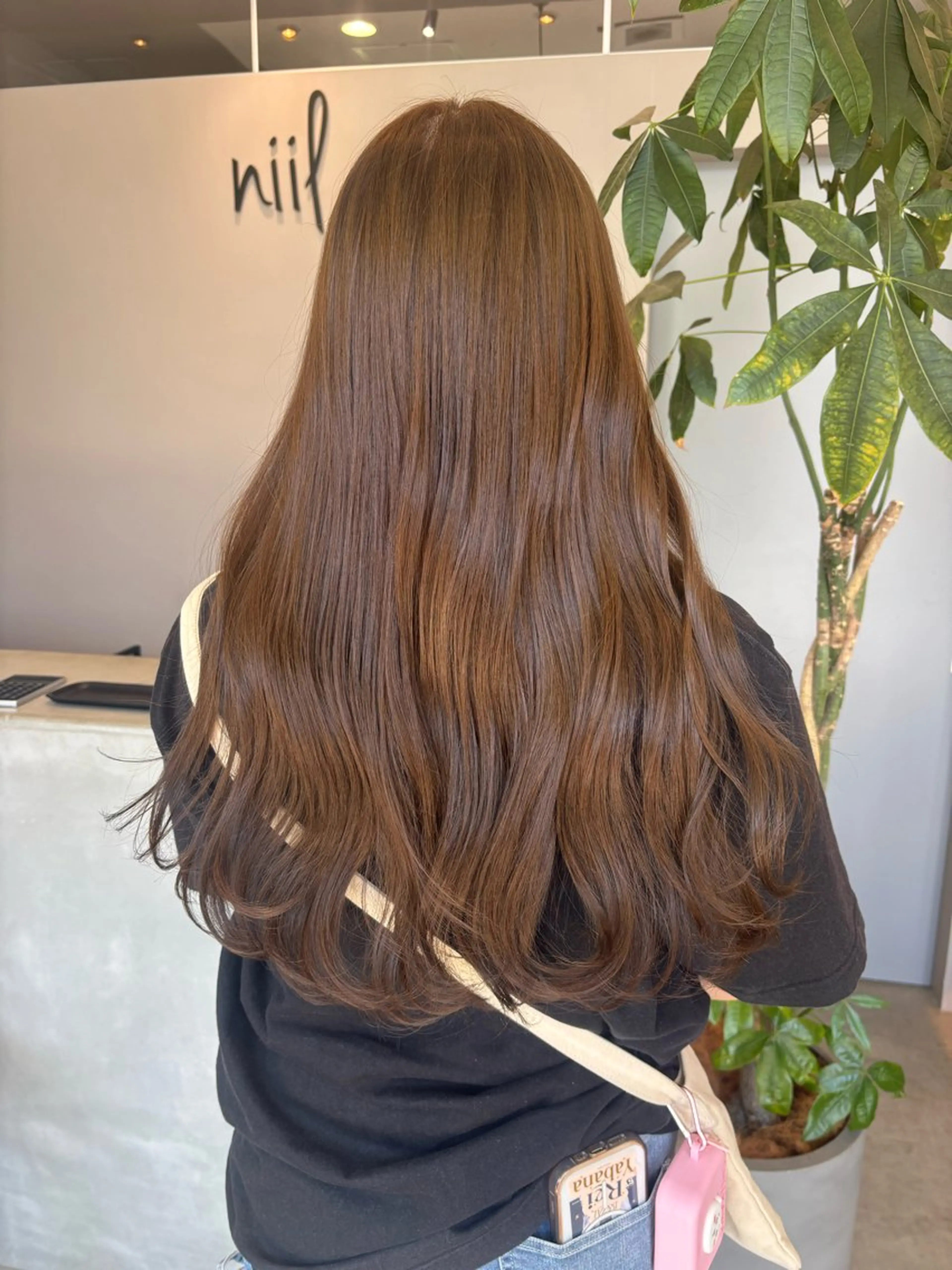 ロング カラー ベージュカラー ブリーチ ダブルカラー ブリーチなしカラー オリーブベージュ ヘアカラー トリートメント miyu /niilのヘアスタイル
