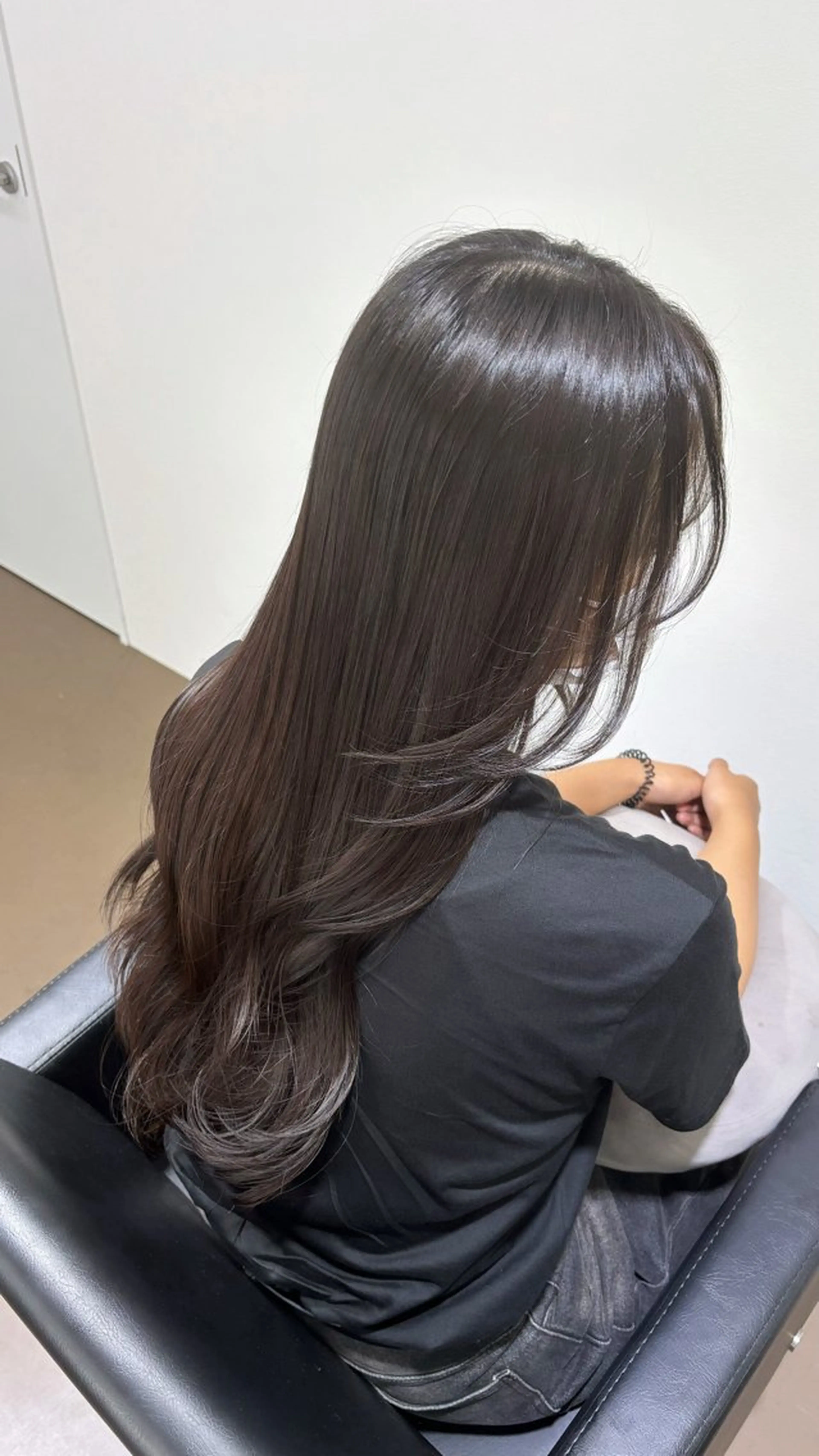 ロング カラー ヘアカラー トリートメント 【ioe 岡本】 🎀NOKO🎀のヘアスタイル