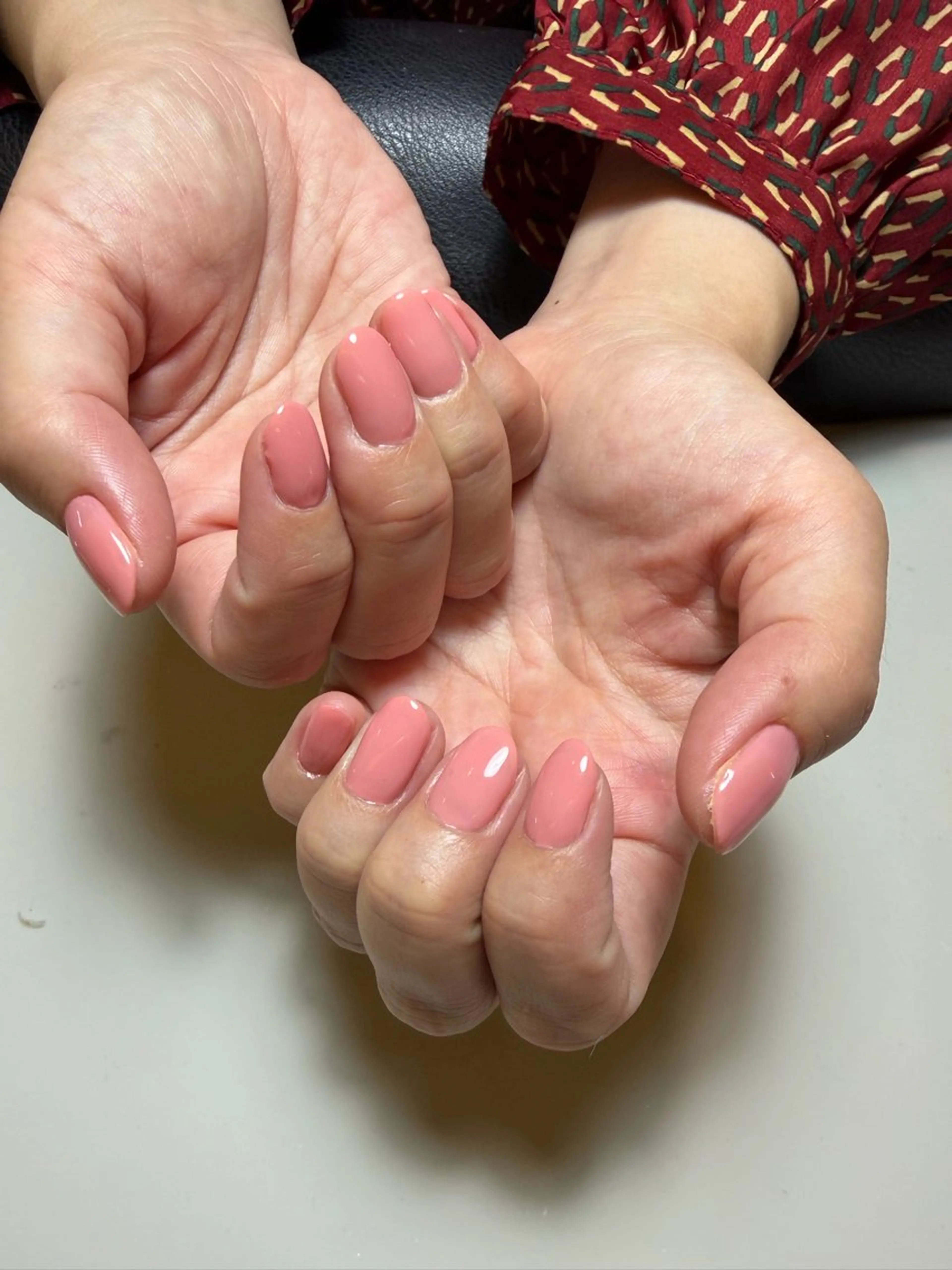 【オフありの方のみハンドモデル】 ワンカラーの写真