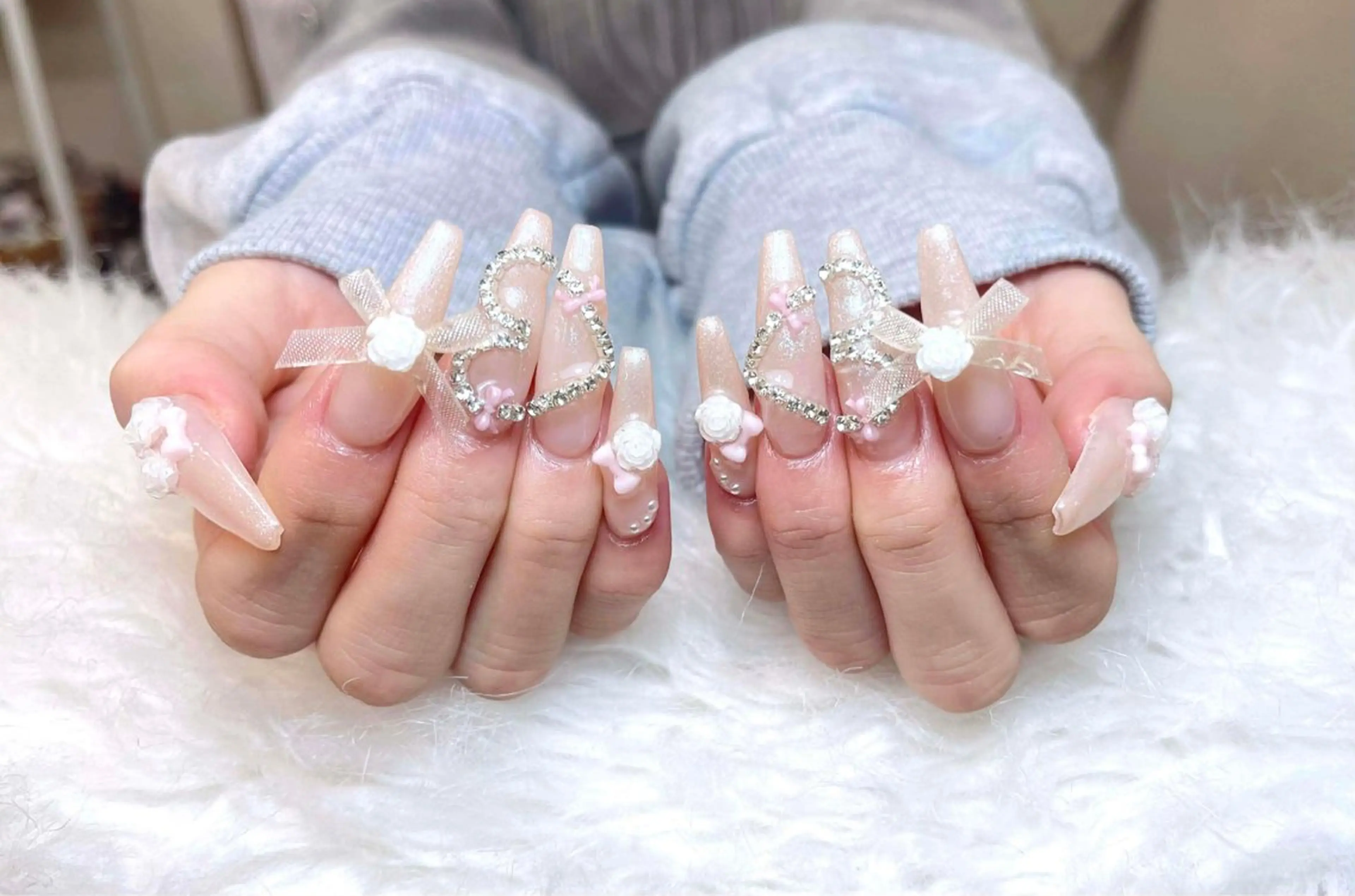 ネイル アートネイル ジェルネイル ニュアンスネイル オフィスネイル シンプルネイル ハンドネイル Nie Nail Shinokuboのネイルデザイン