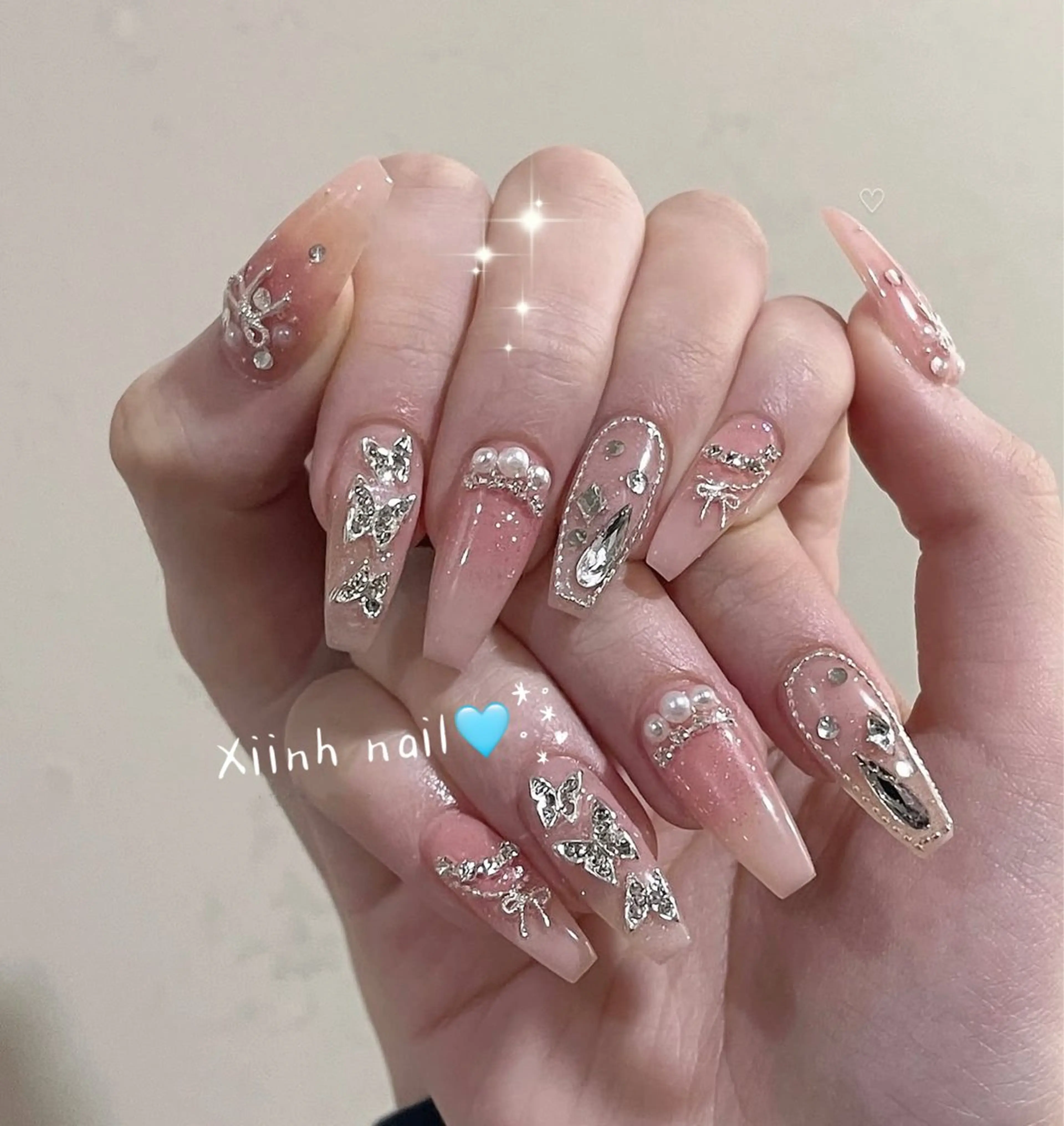 ネイル チークネイル 桜ネイル フットネイル ジェルネイル ハロウィン XIINH NAIL SALONのネイルデザイン