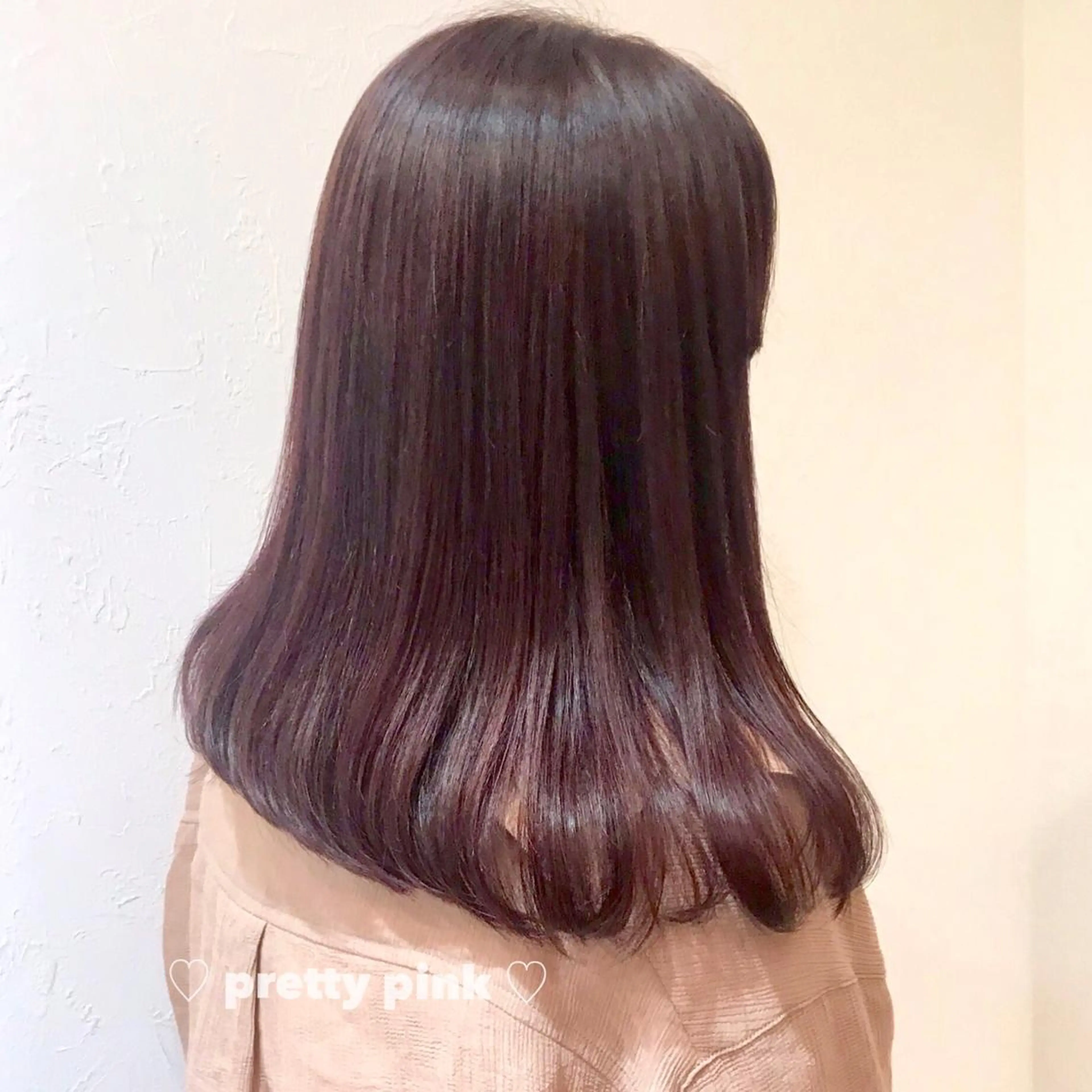 ロング ブリーチなしカラー ダブルカラーエクステのヘアスタイル