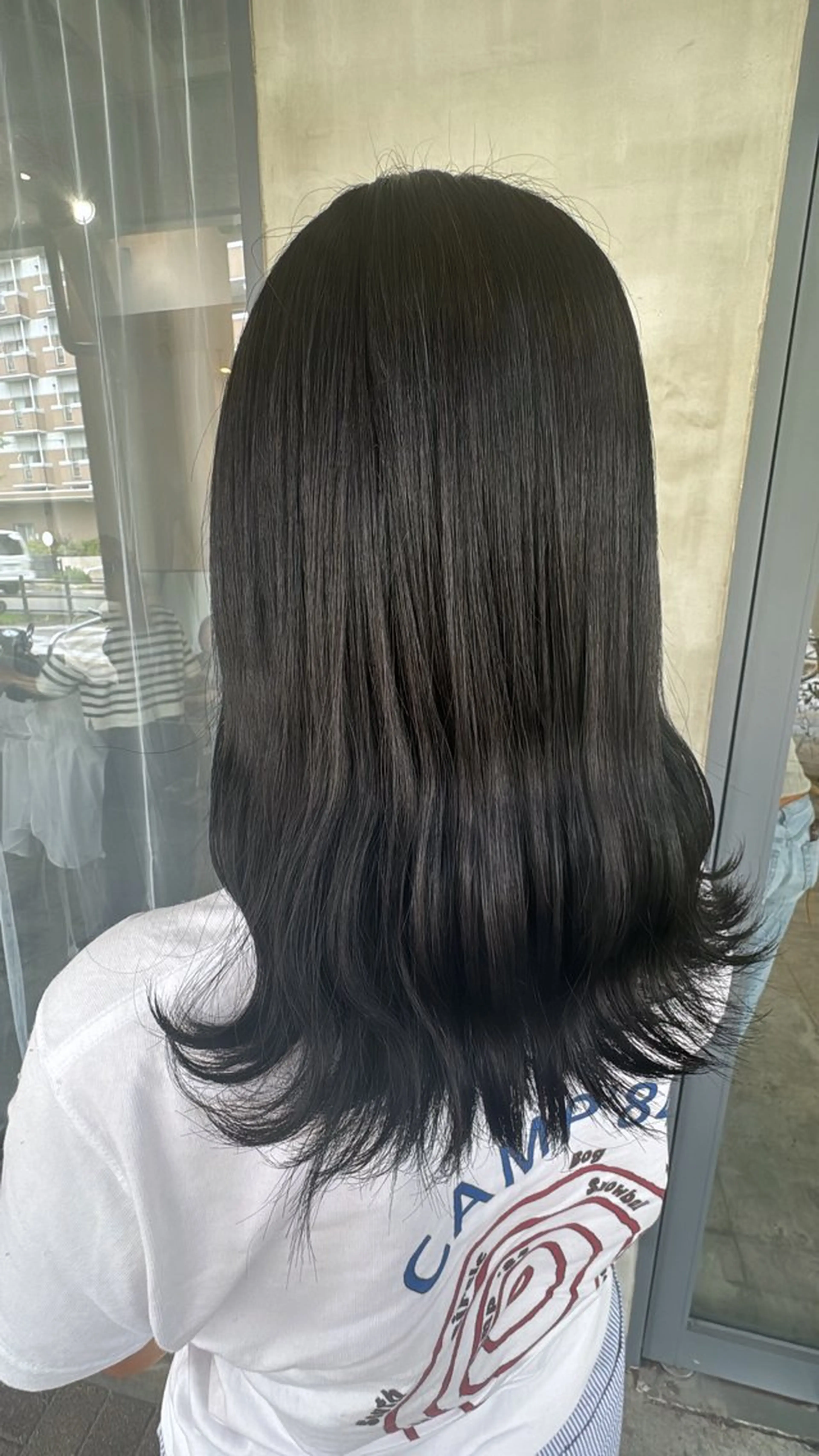 セミロング カラー Mayuka 🩶のヘアスタイル