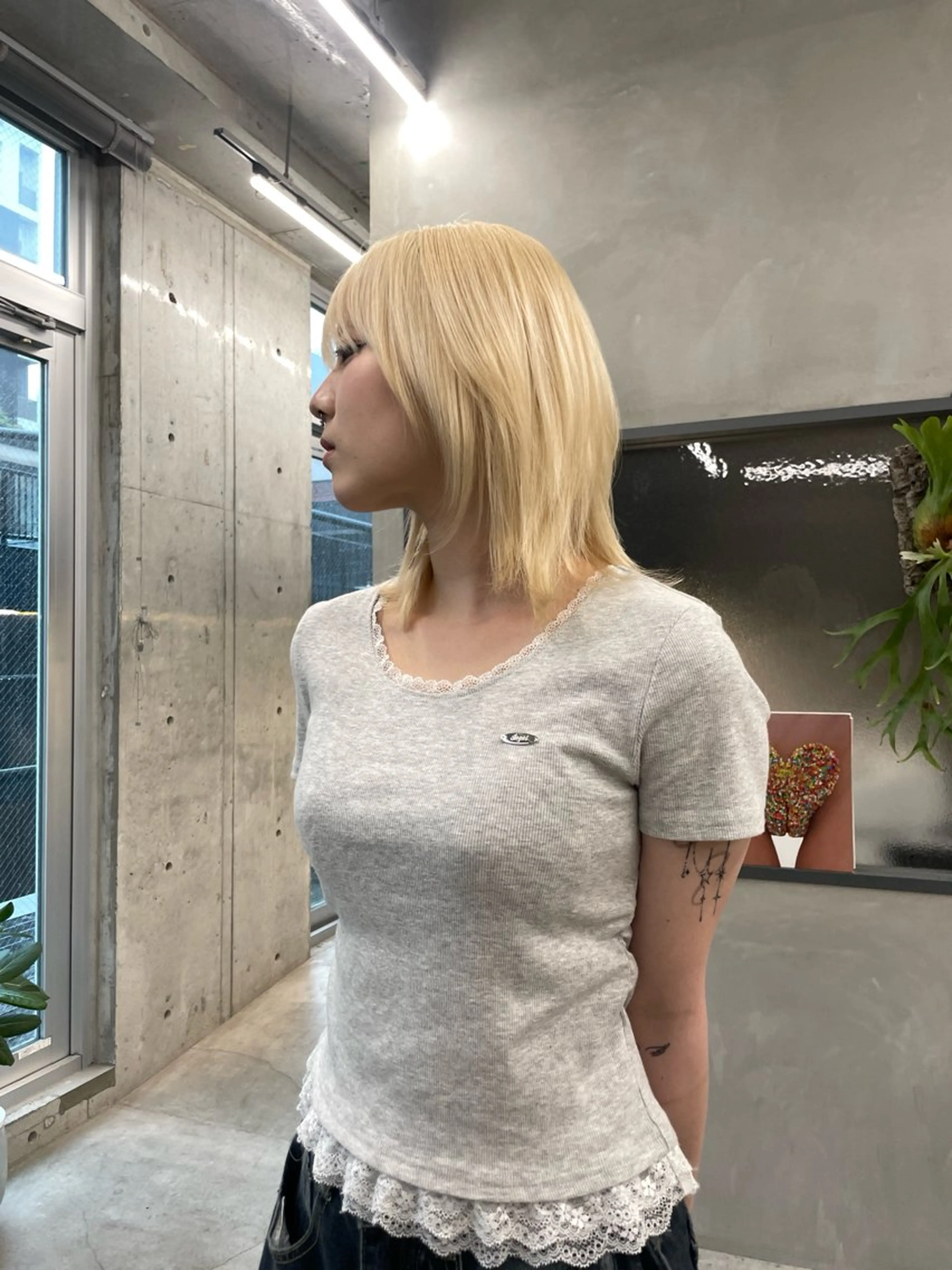 ミディアム ヘアカラー トリートメント 【ブリーチ1回】 薬剤ヲタクひろのヘアスタイル