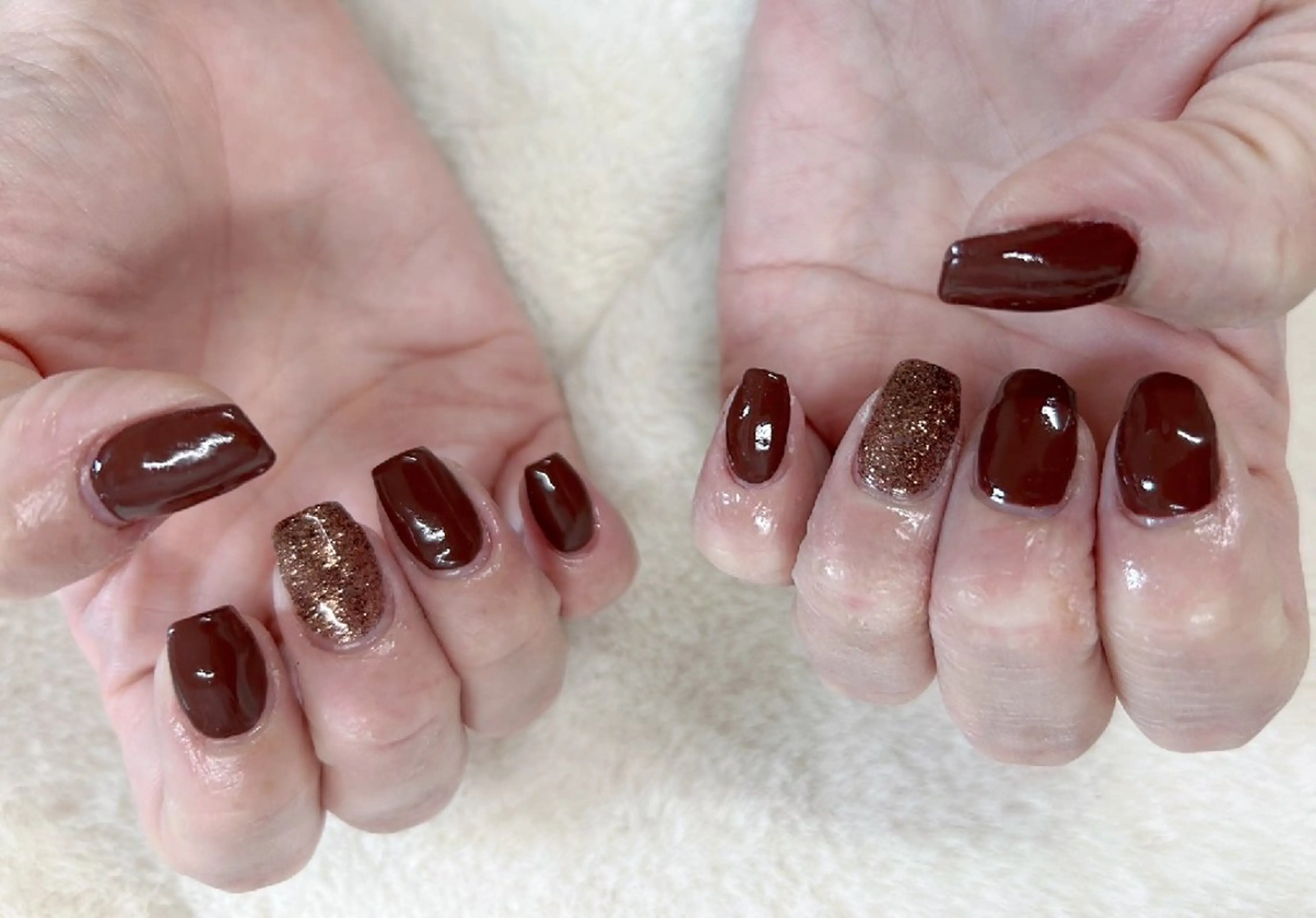 ネイル ブラウン シンプルネイル ハンドネイル ハンドケア 心斎橋Salon Epokkuのネイルデザイン