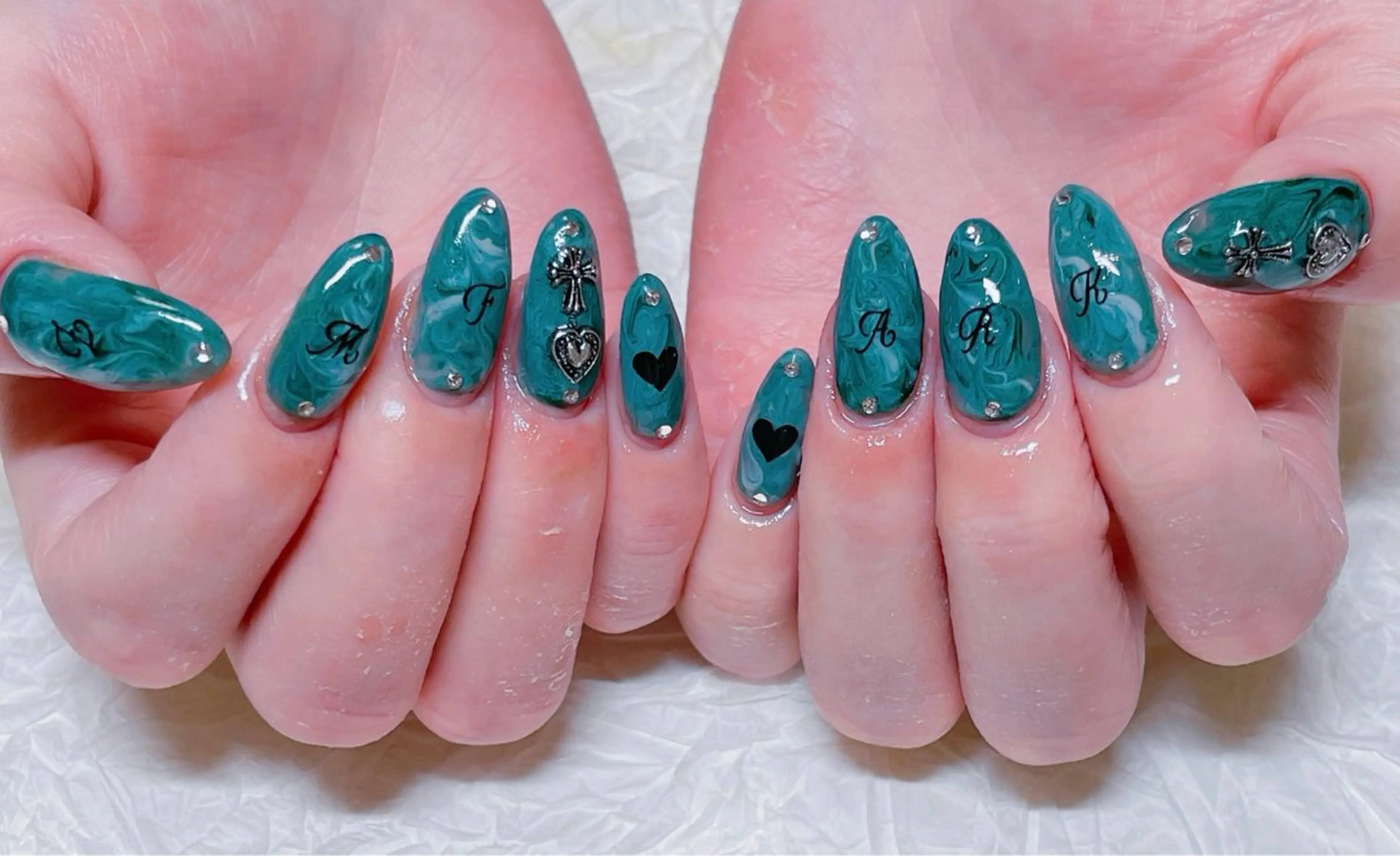 ネイル アートネイル チークネイル フットネイル フレンチネイル ジェルネイル ハンドネイル ハンドケア ゆ か_Nails💫のネイルデザイン