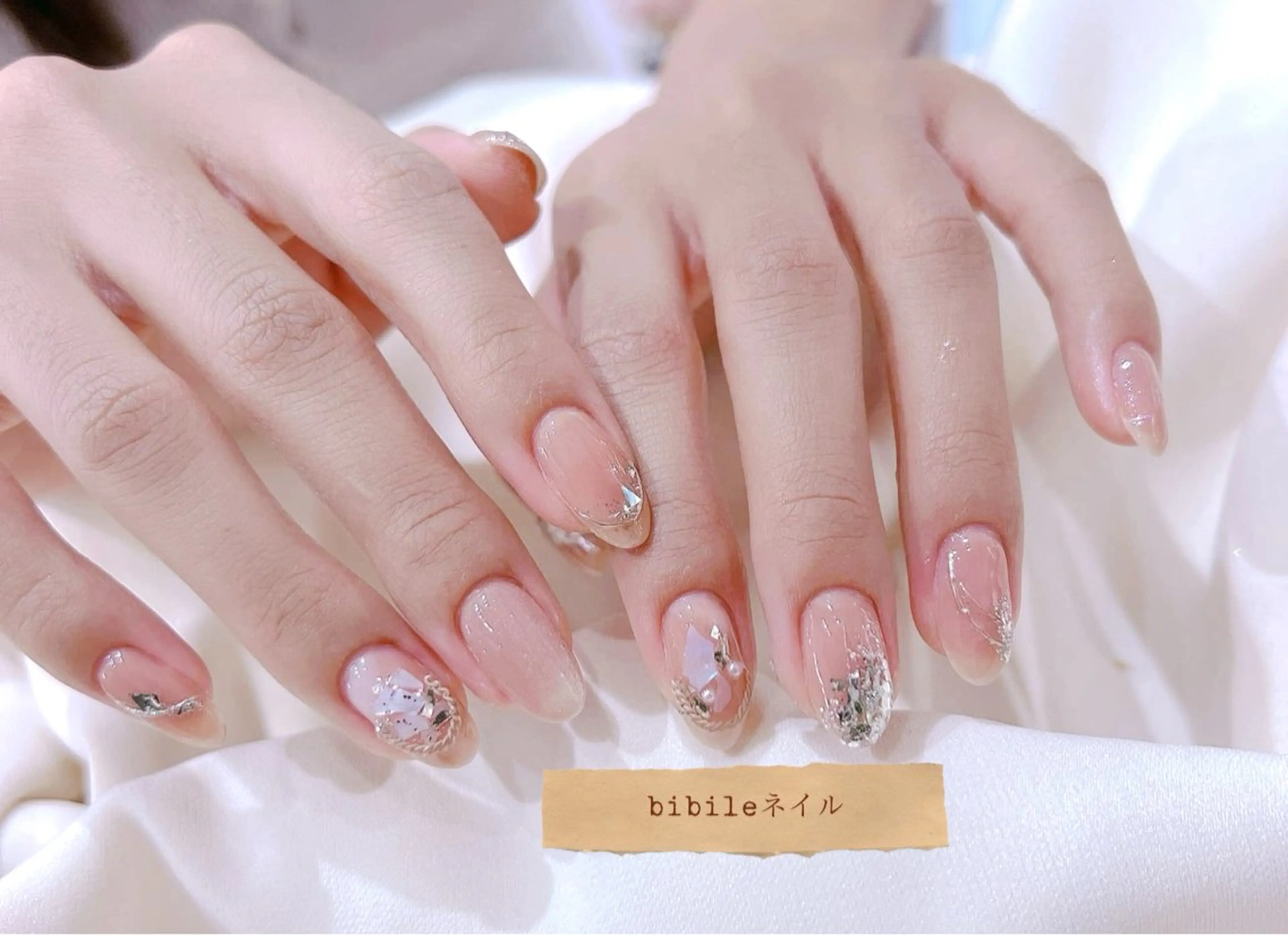 ネイル ハンドネイル 島尻 ユインのネイルデザイン