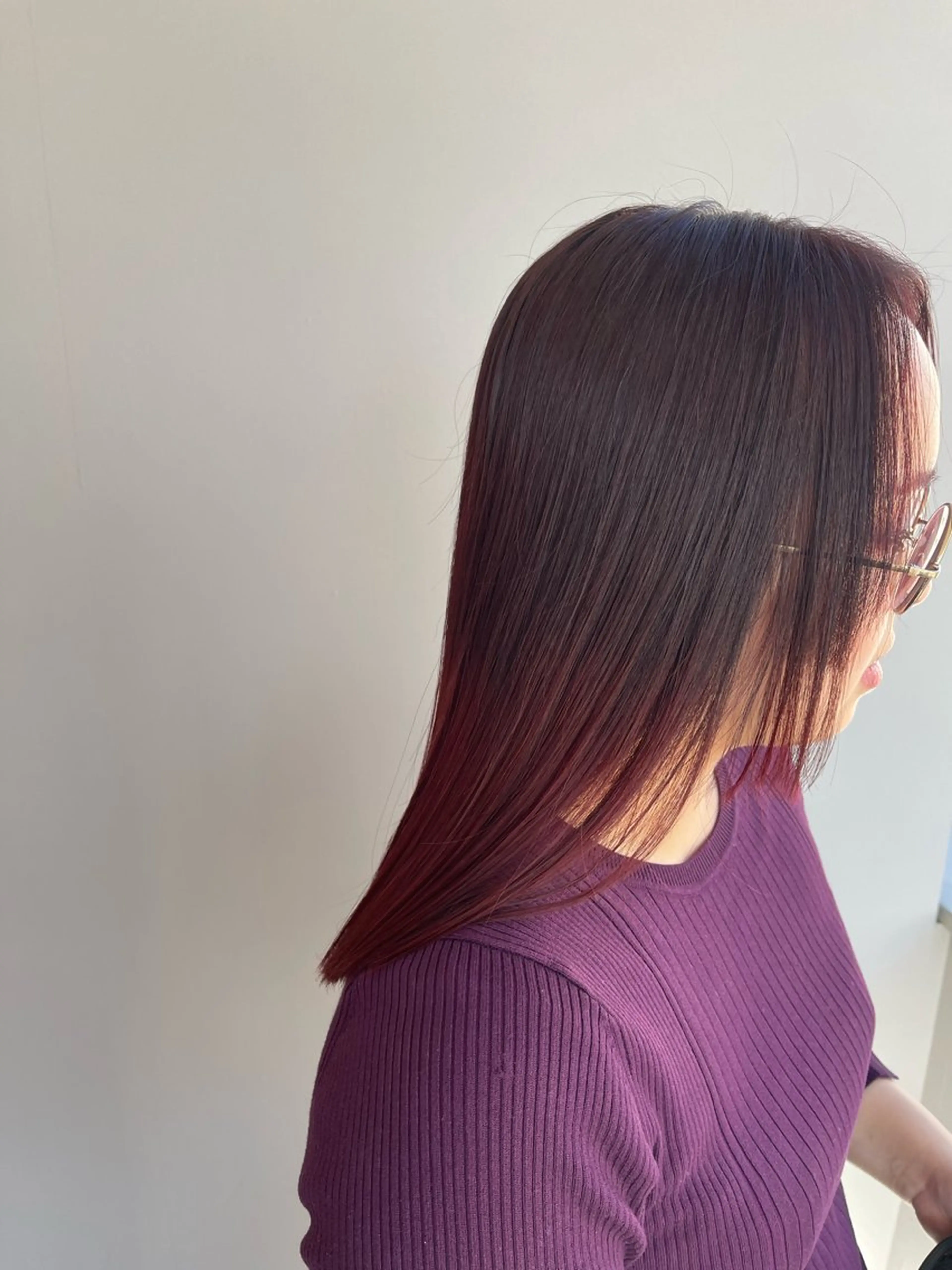 ミディアム カラー グラデーションカラー レッドカラー カット ヘアカラー トリートメント 透明感カラー/艶髪/ エクステ/HIROのヘアスタイル