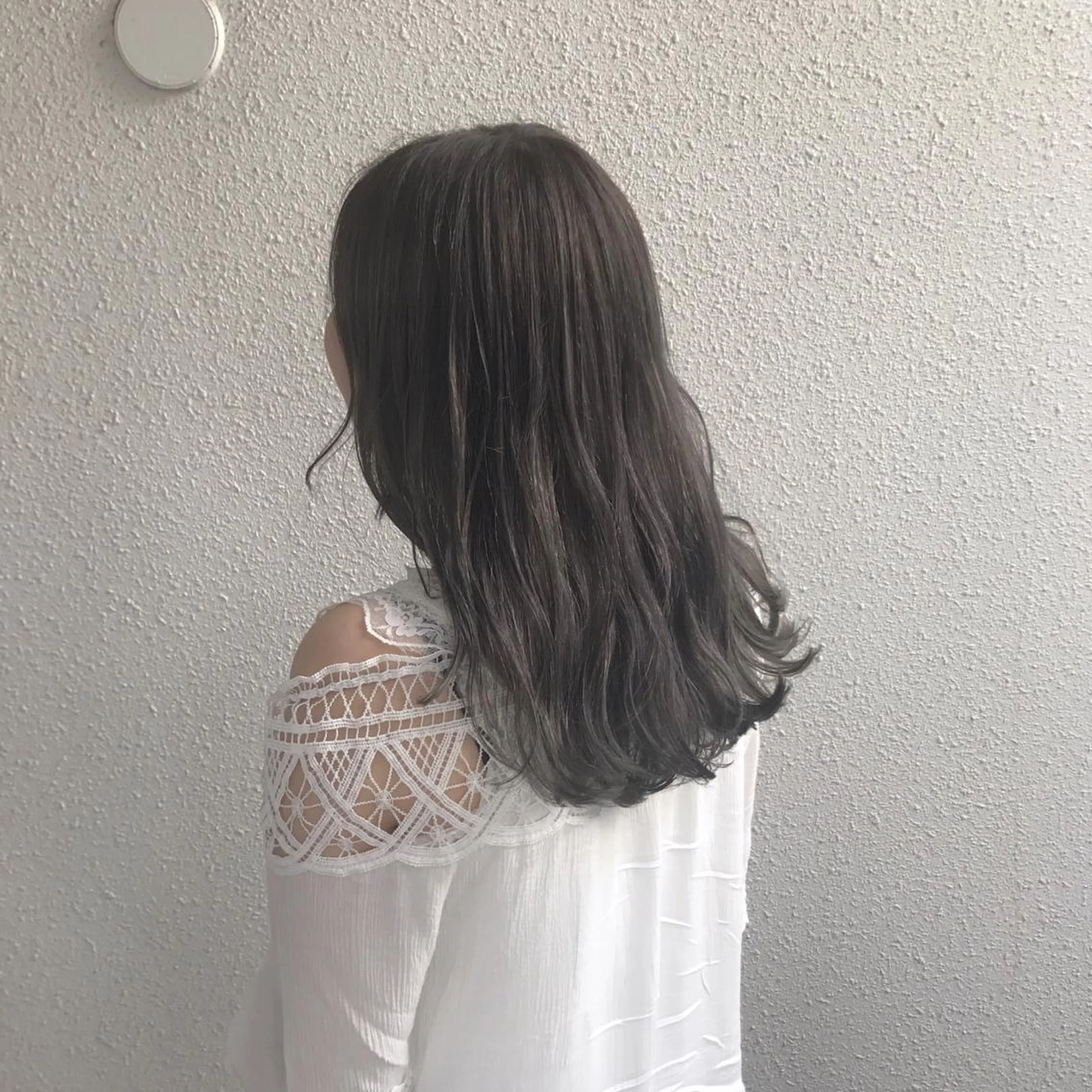 セミロング カラー ダブルカラー グラデーションカラー ハイライトカラー ハイライト インナーカラー/天神 ブリーチ/吉田のヘアスタイル