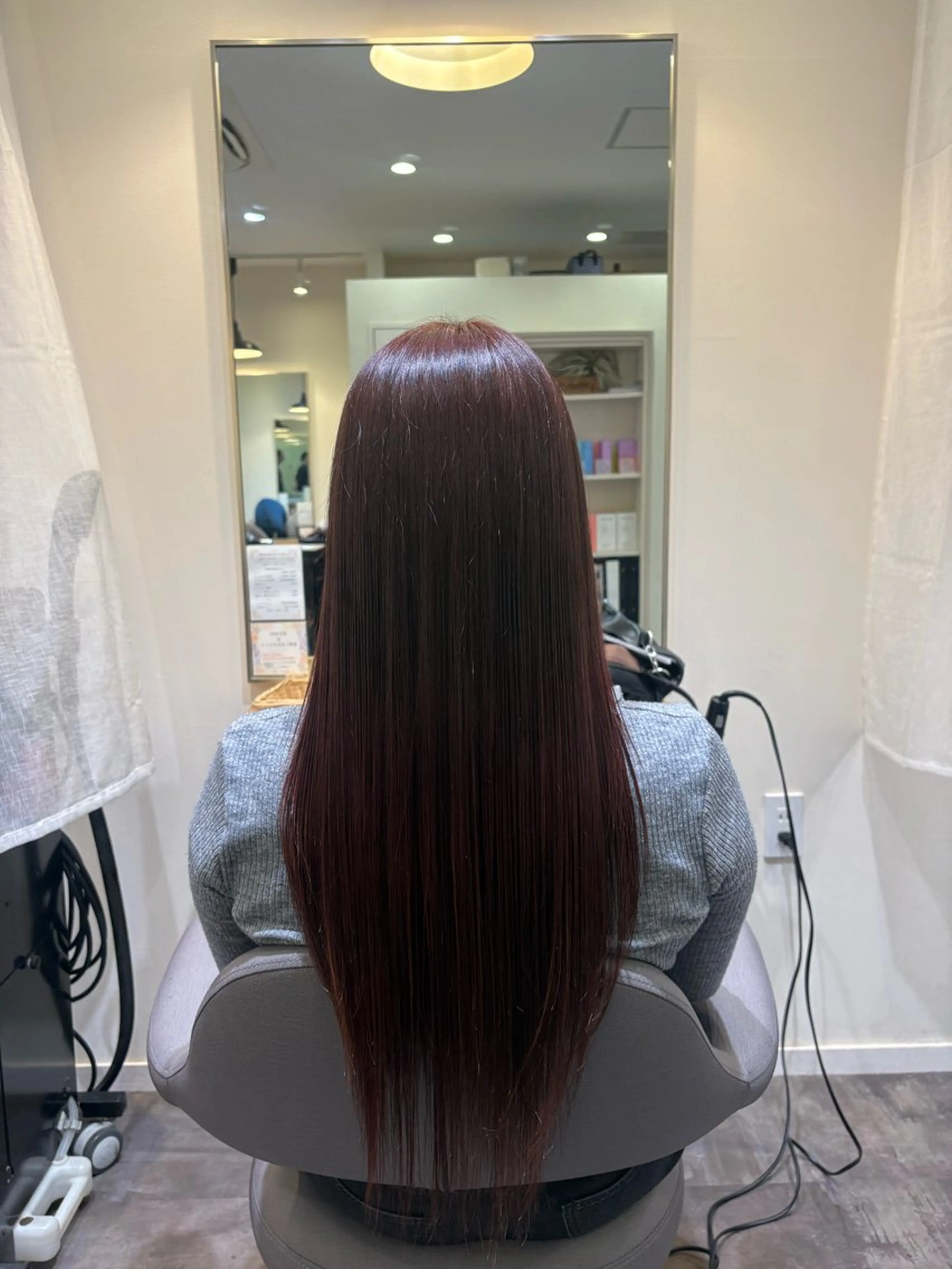 ロング カラー ヘアカラー 伊佐 皇鈴のヘアスタイル